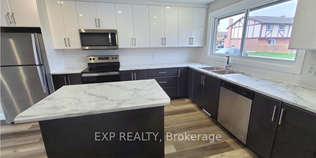 44 Berkley Drive, St. Catharines, ON L2M 6W6 photo 4