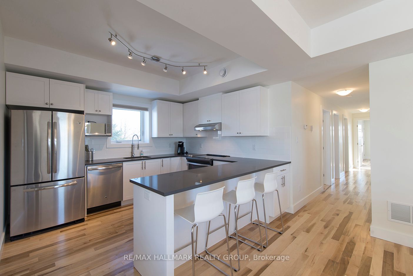 550 Guy Street, Overbrook - Castleheights and Area, ON K1K 1B9 photo 3