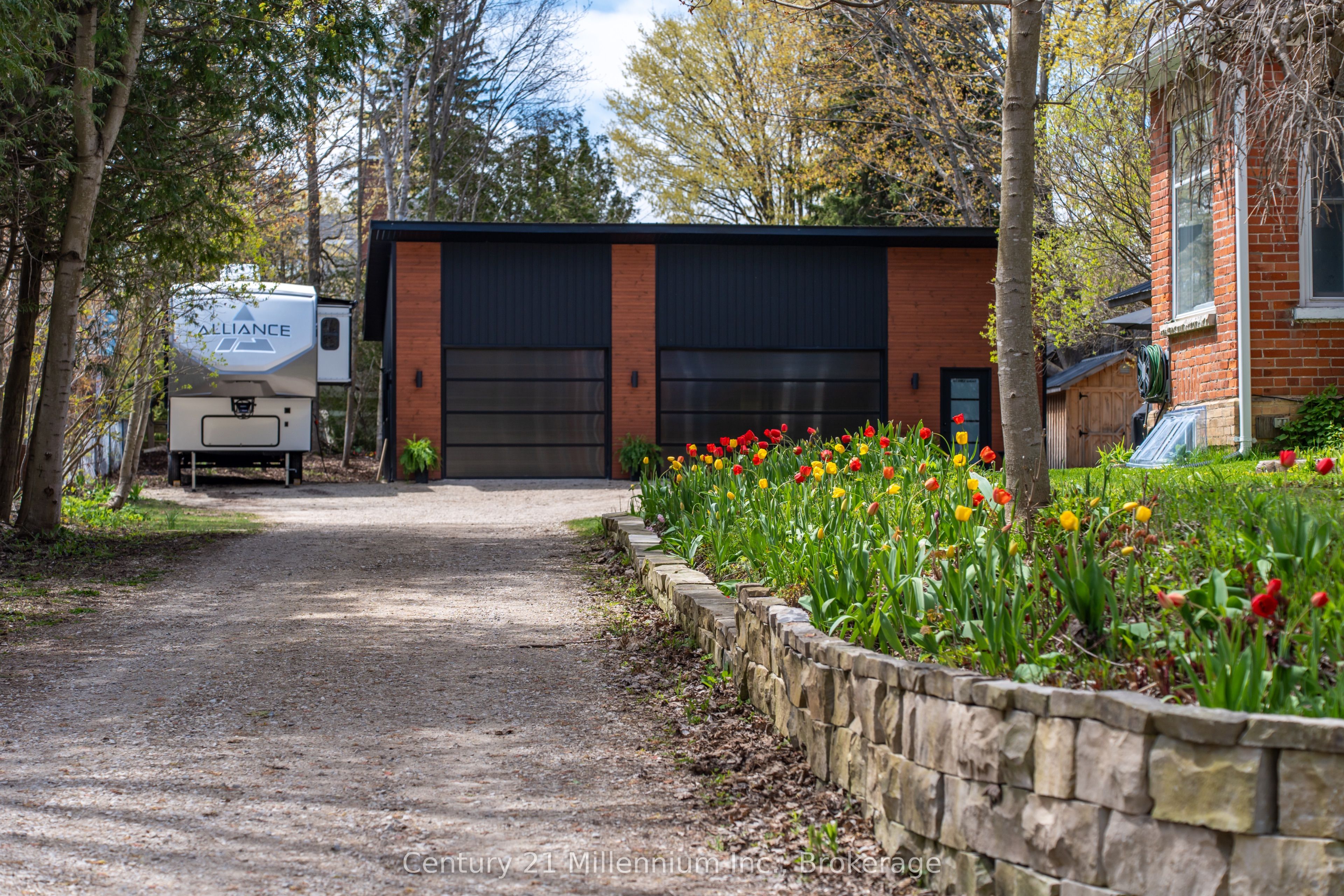 16 Peter Street, Grey Highlands, ON N0C 1E0 photo 3