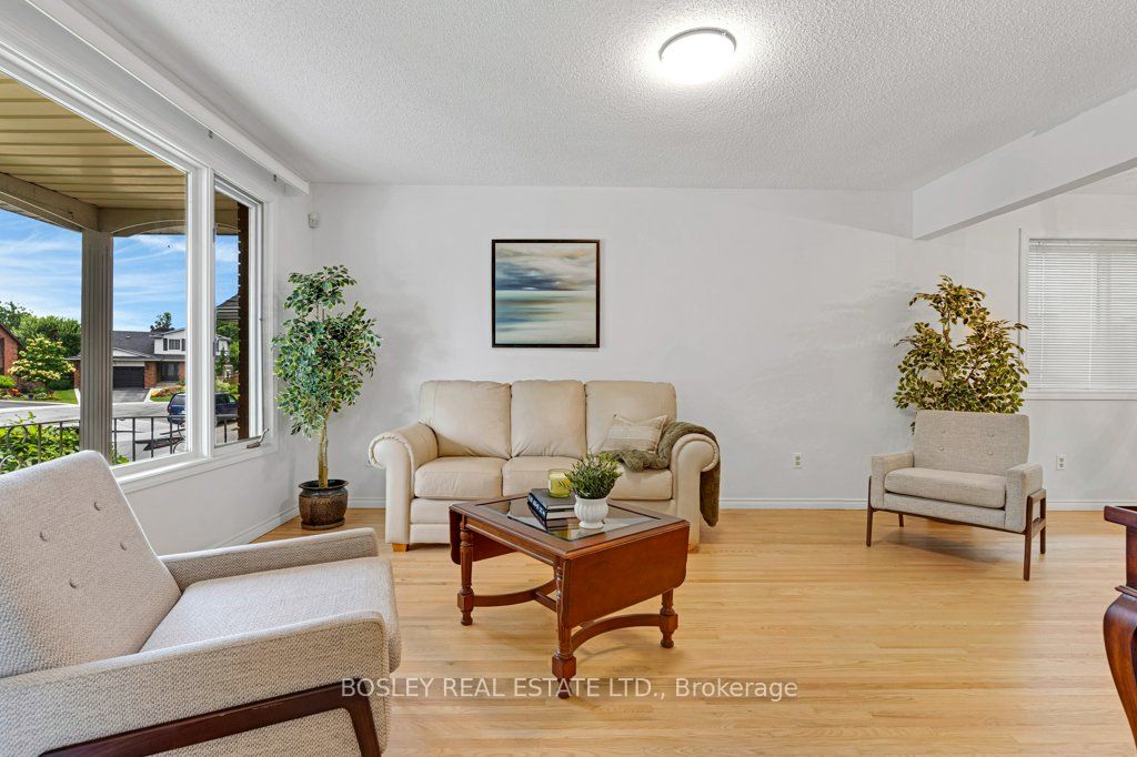 31 Pinewarbler Drive, Hamilton, ON L9A 4Z8 photo 5