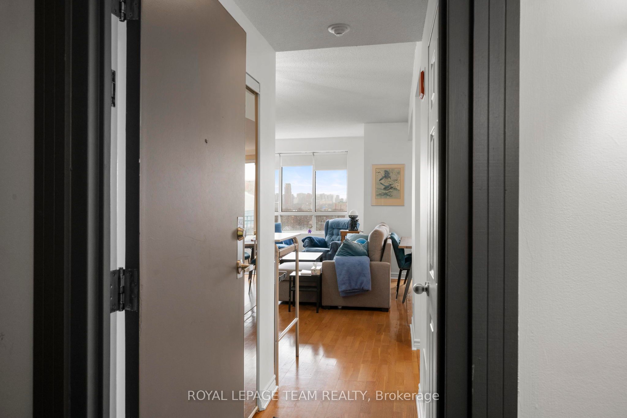 45 Holland Avenue 902, Tunneys Pasture and Ottawa West, ON K1Y 4S3 photo 3