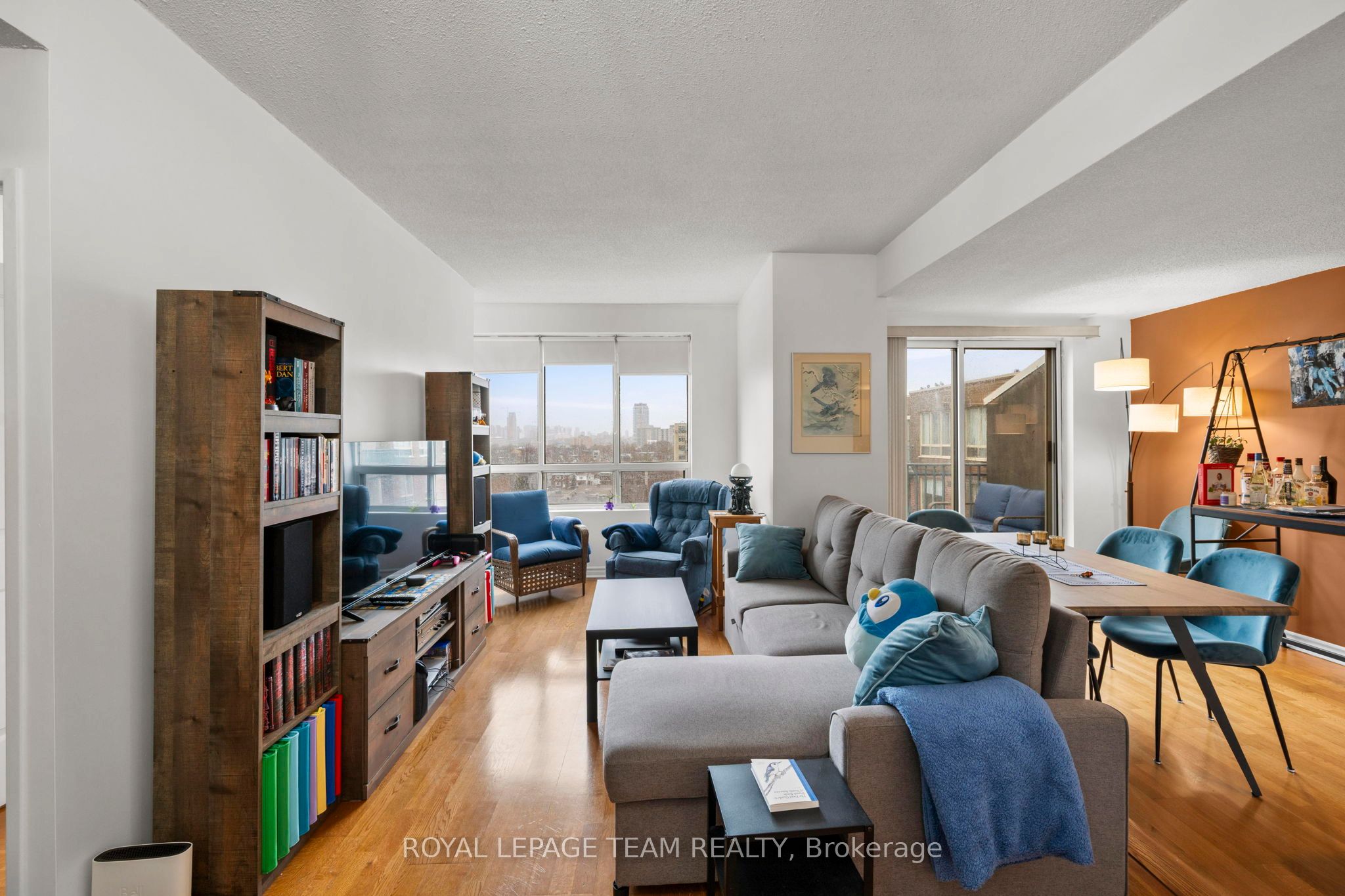 45 Holland Avenue 902, Tunneys Pasture and Ottawa West, ON K1Y 4S3 photo 5