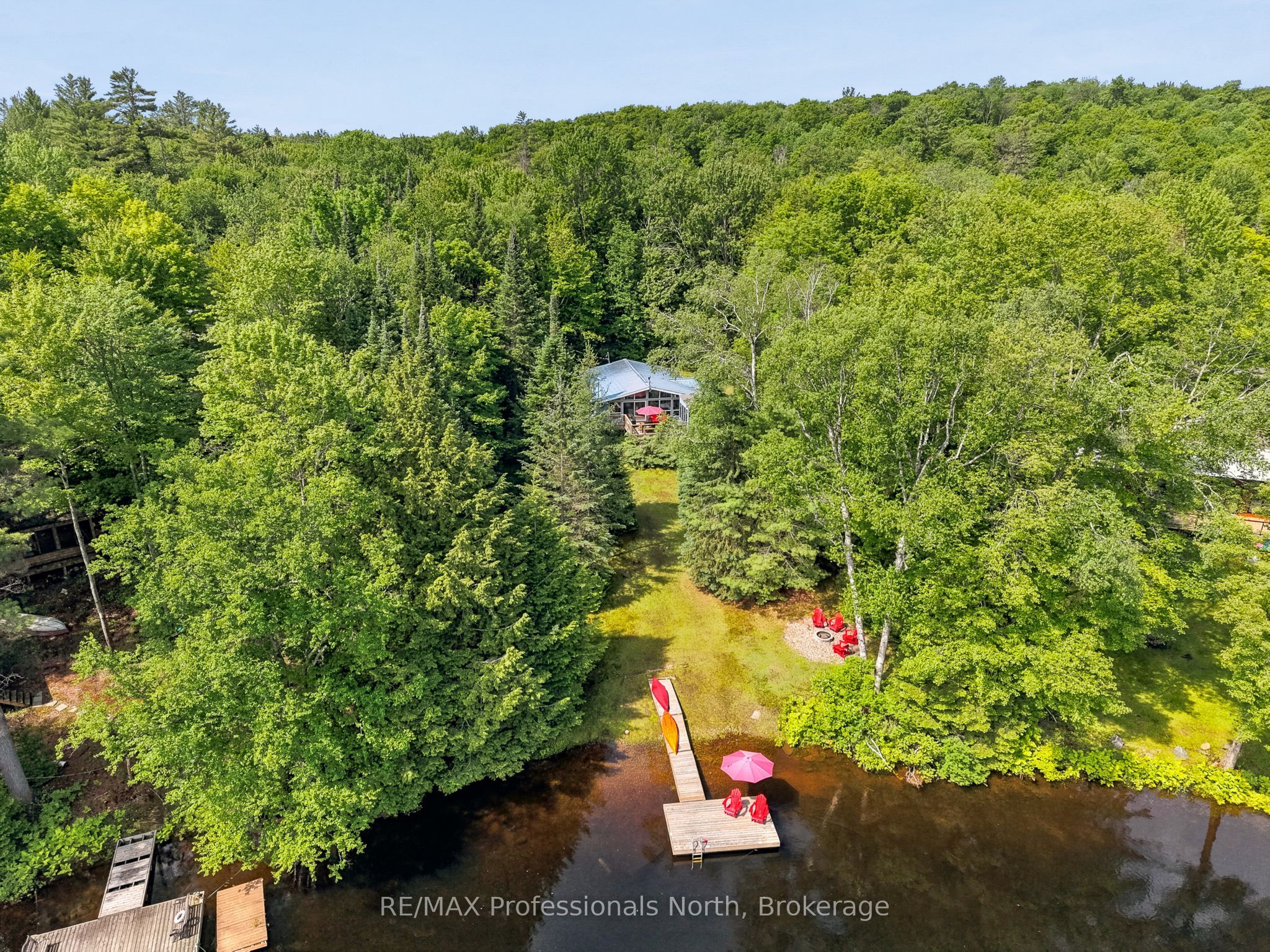 1245 Sherwood Forest Road, Bracebridge, ON P1L 1X3 photo 2