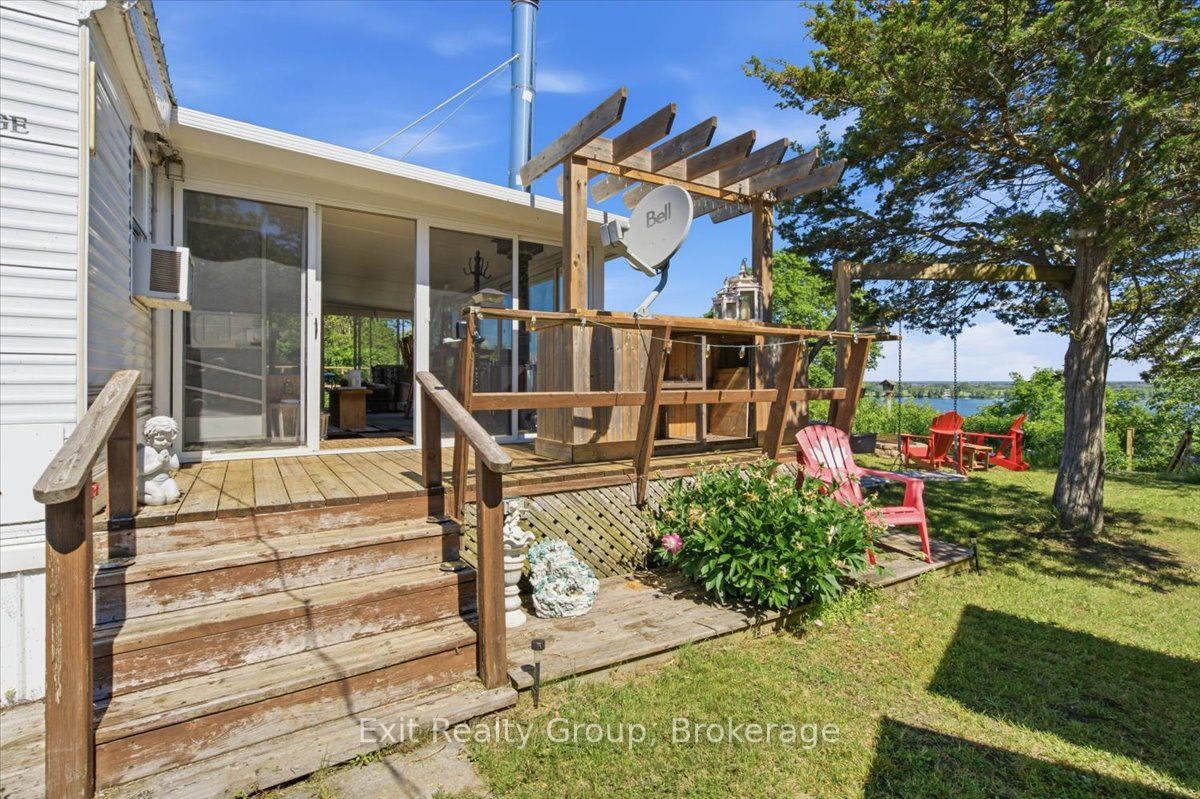 1154 County Rd 14 N/A, Prince Edward County, ON K0K 1W0 photo 5