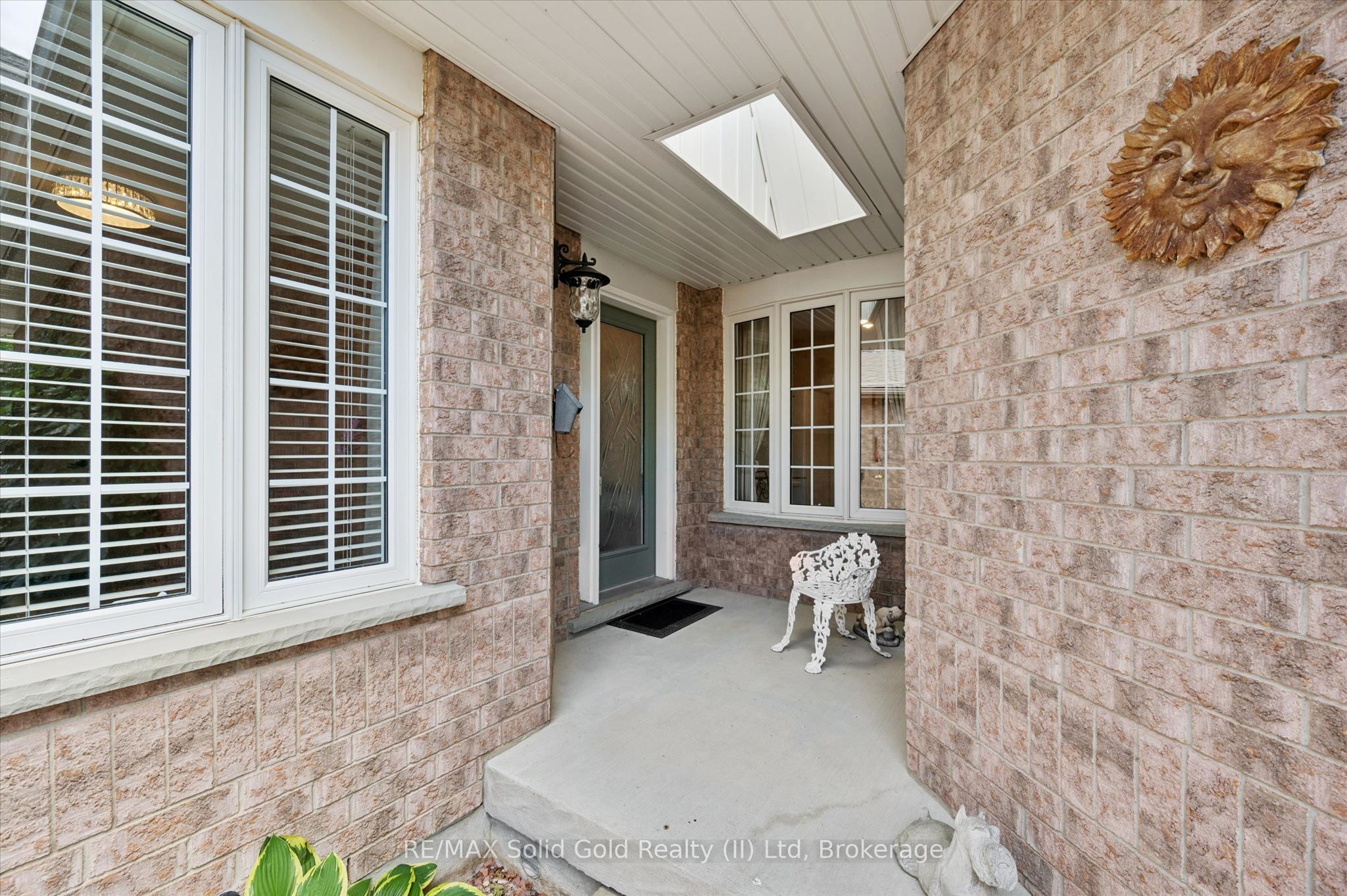 658 Ellesmere Court, Waterloo, ON N2V 2H4 photo 5
