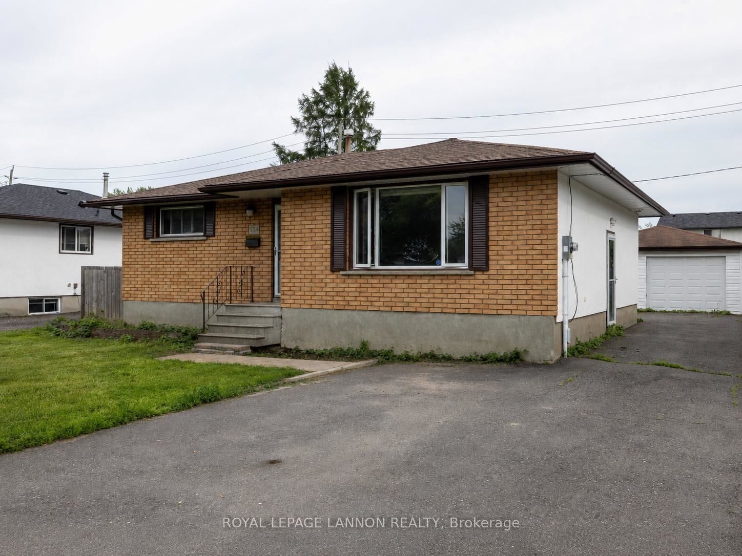 334 Lambton Cres, Thunder Bay, ON P7C 5L8