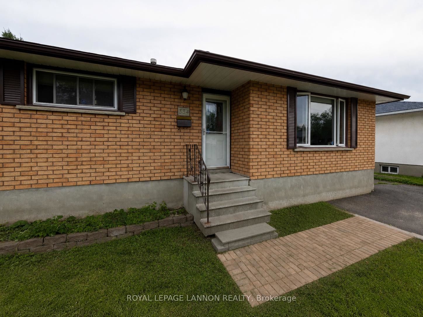 334 Lambton Cres, Thunder Bay, ON P7C 5L8 photo 3