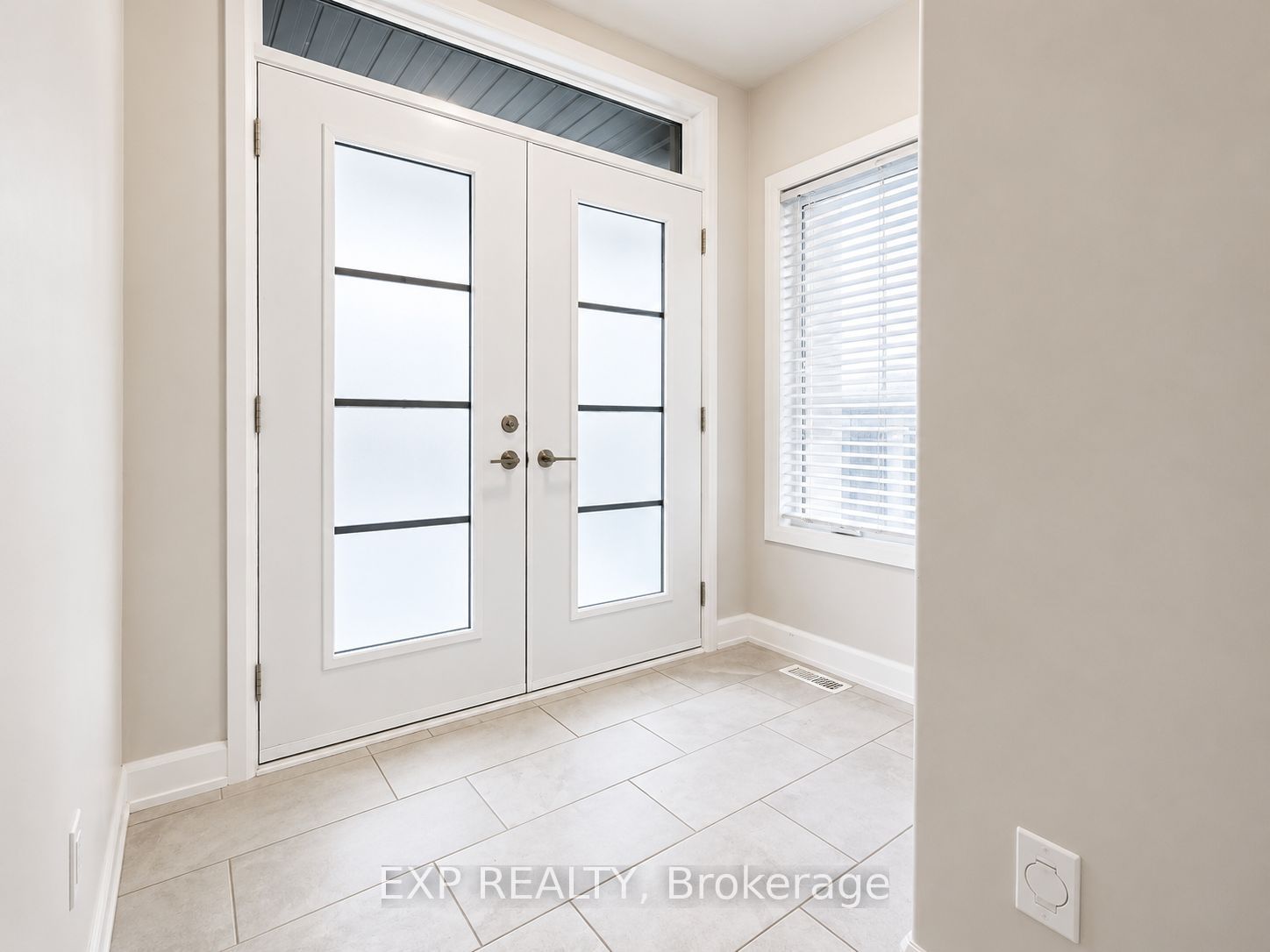 528 LUCENT Street, Russell, ON K4R 0G3 photo 2