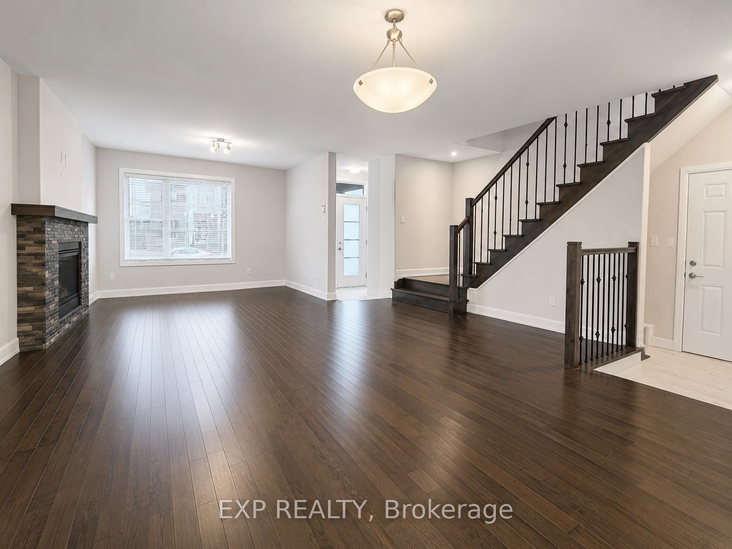528 LUCENT Street, Russell, ON K4R 0G3 photo 4
