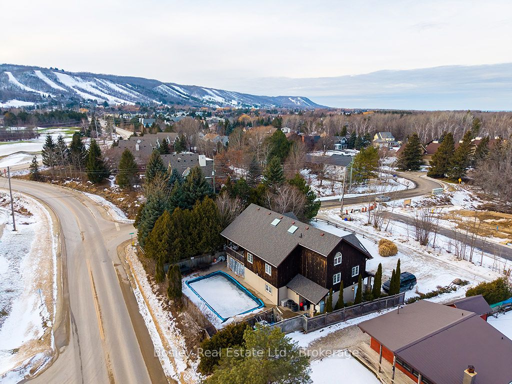 102 Ridgeview Drive N, Blue Mountains, ON L9Y 0L4 photo 5