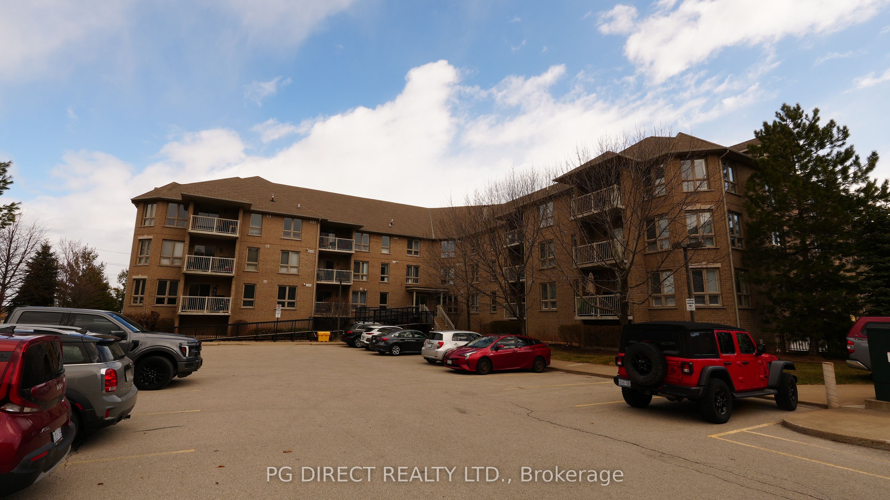 56 Kerman Avenue 105, Grimsby, ON L3M 0A1