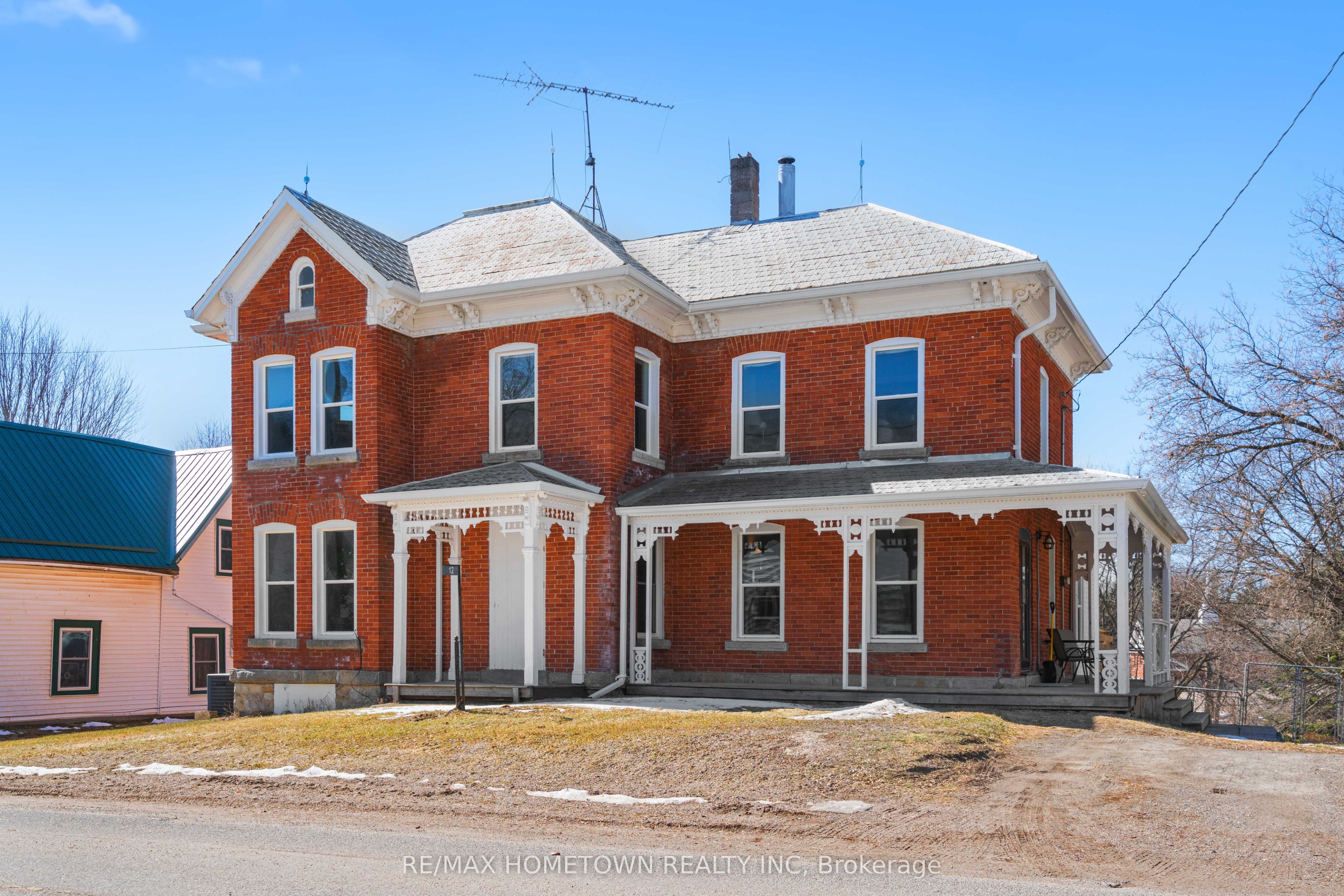 12 Kingston Street, Rideau Lakes, ON K0G 1E0 photo 2