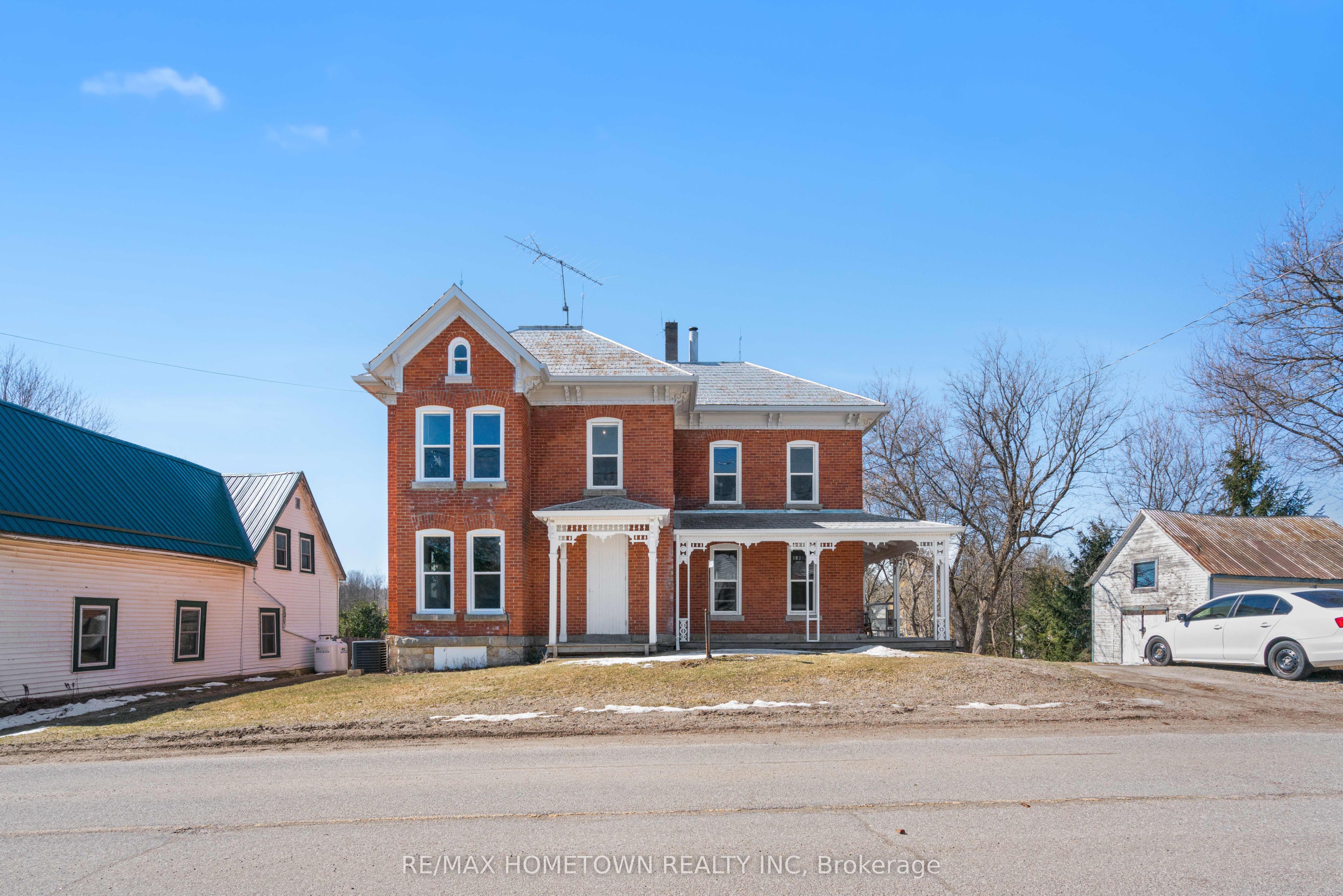 12 Kingston Street, Rideau Lakes, ON K0G 1E0 photo 3