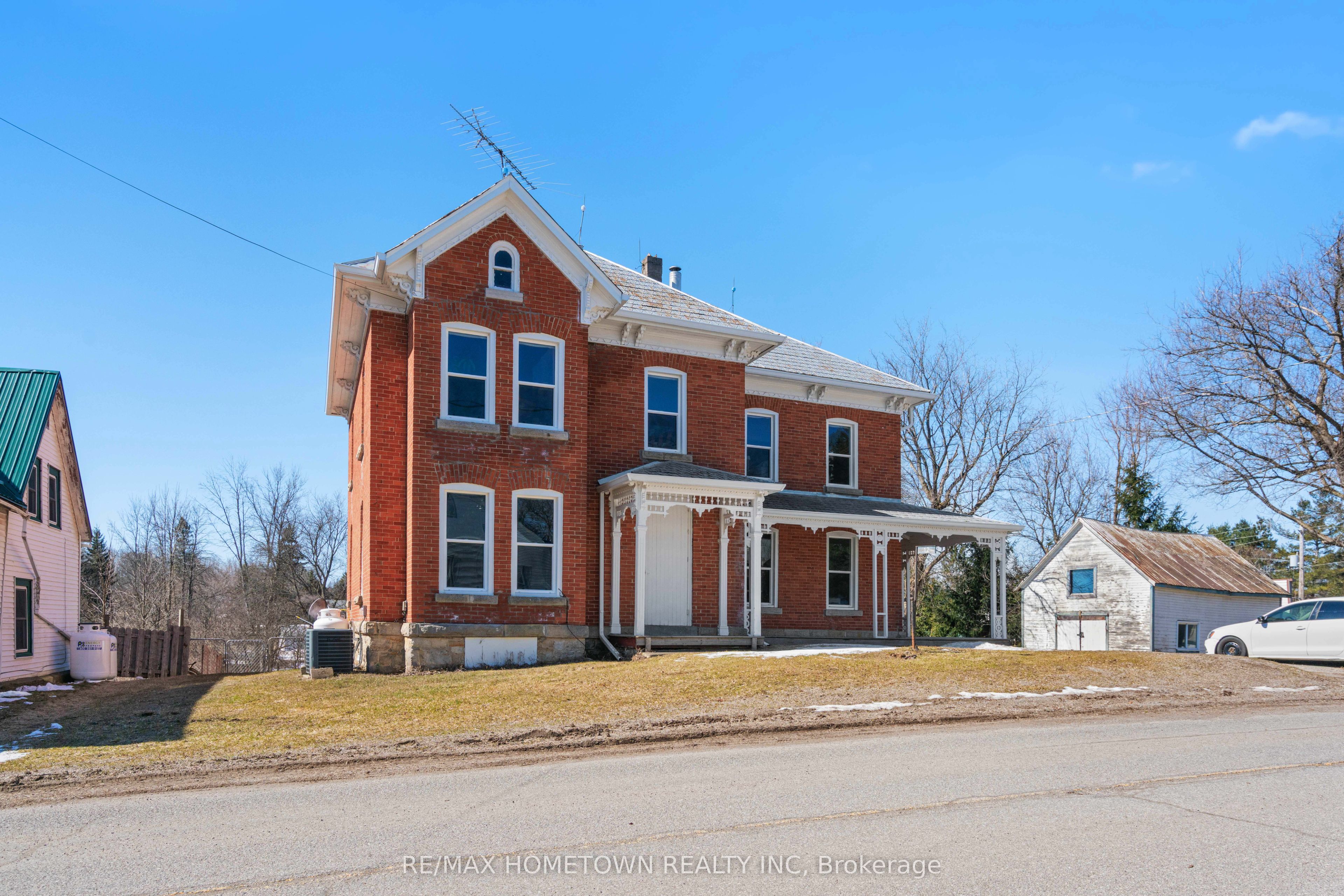 12 Kingston Street, Rideau Lakes, ON K0G 1E0 photo 4