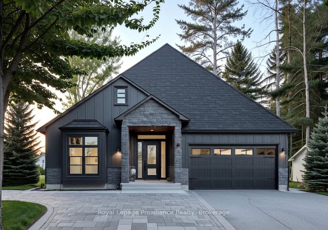 20 Deerview Drive, Quinte West, ON K8V 5P4