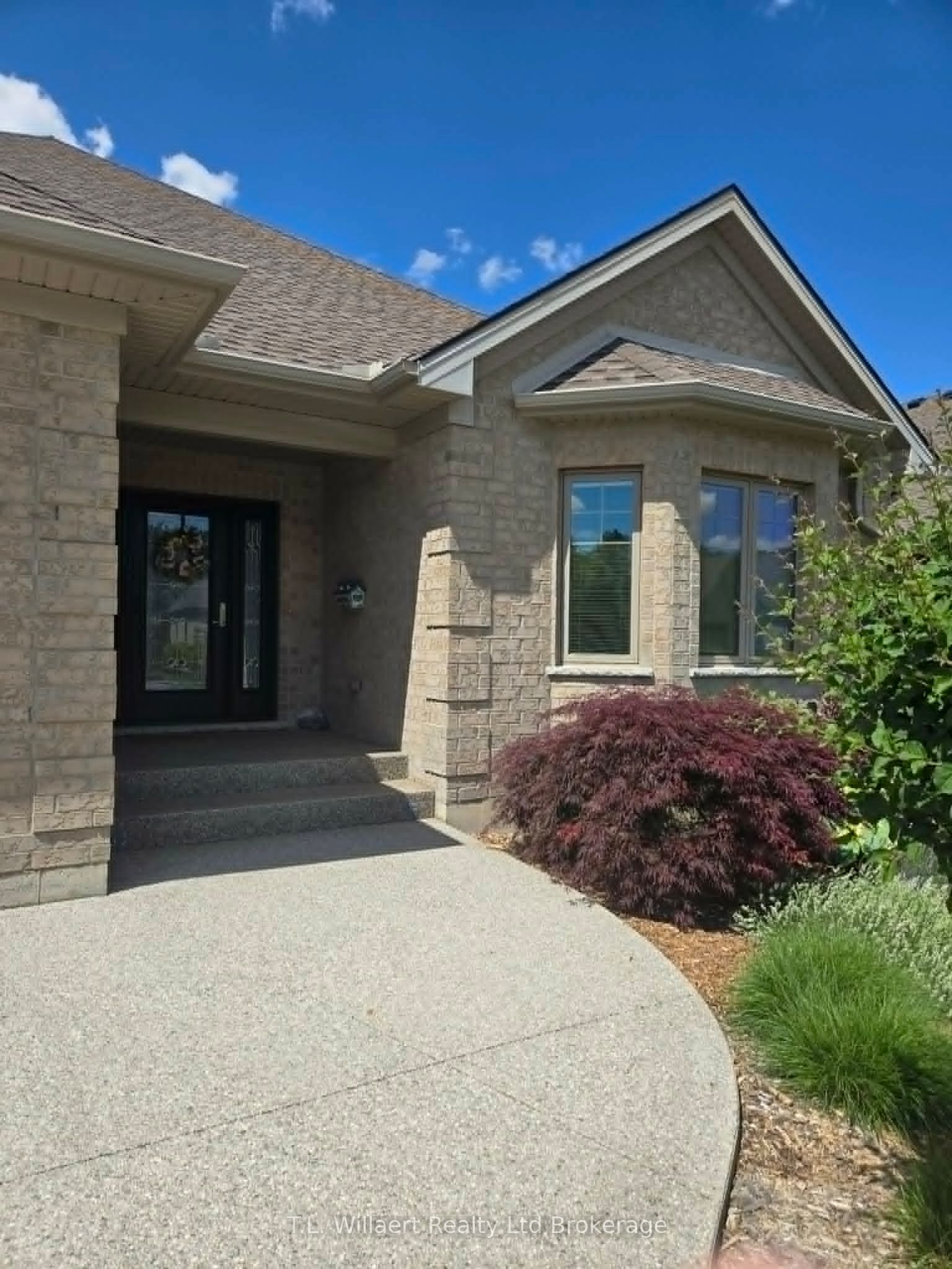 50 Wood Haven Drive, Tillsonburg, ON N4G 0A5 photo 2