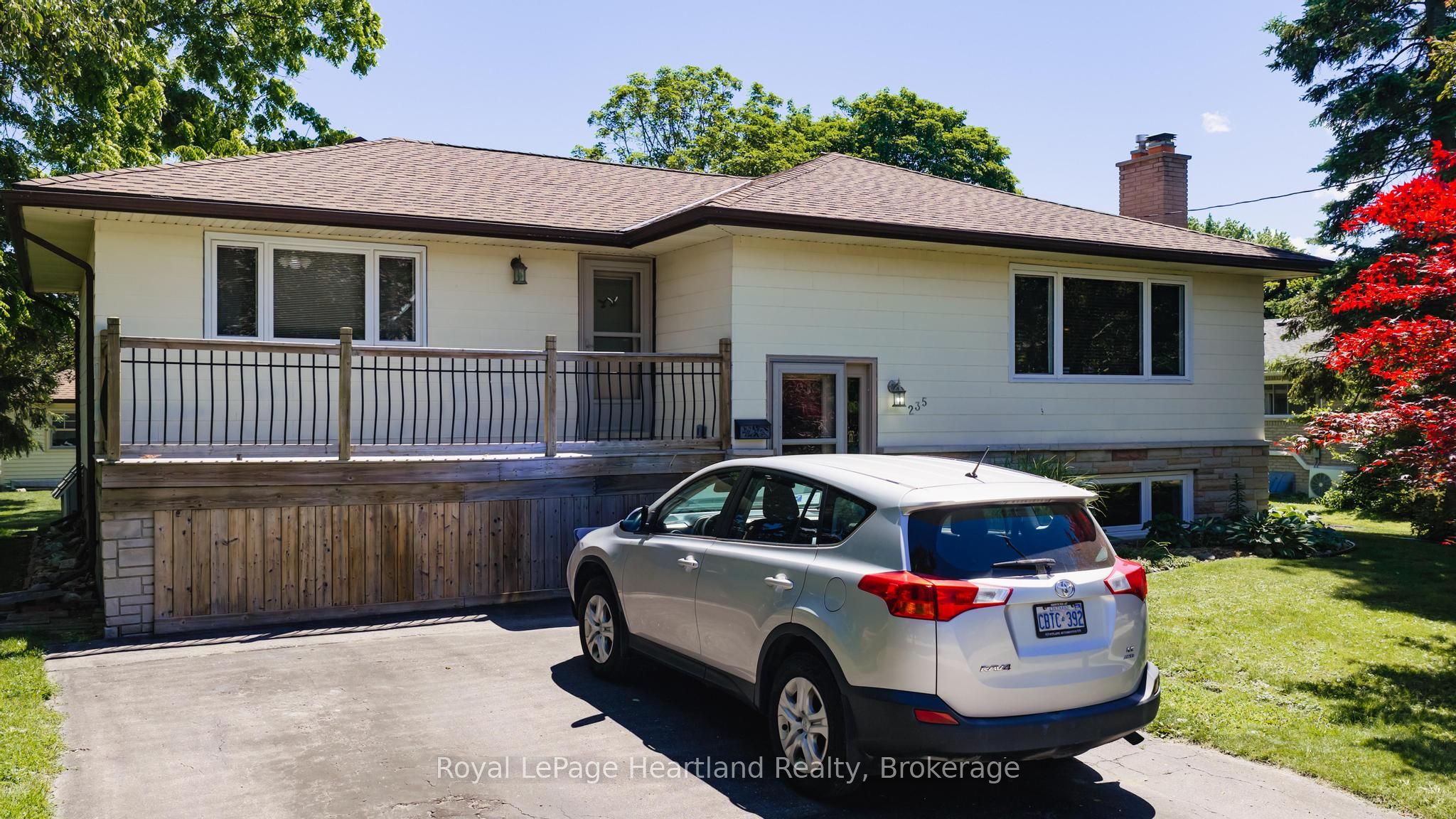 235 Hincks Street, Goderich, ON N7A 3C9 photo 3