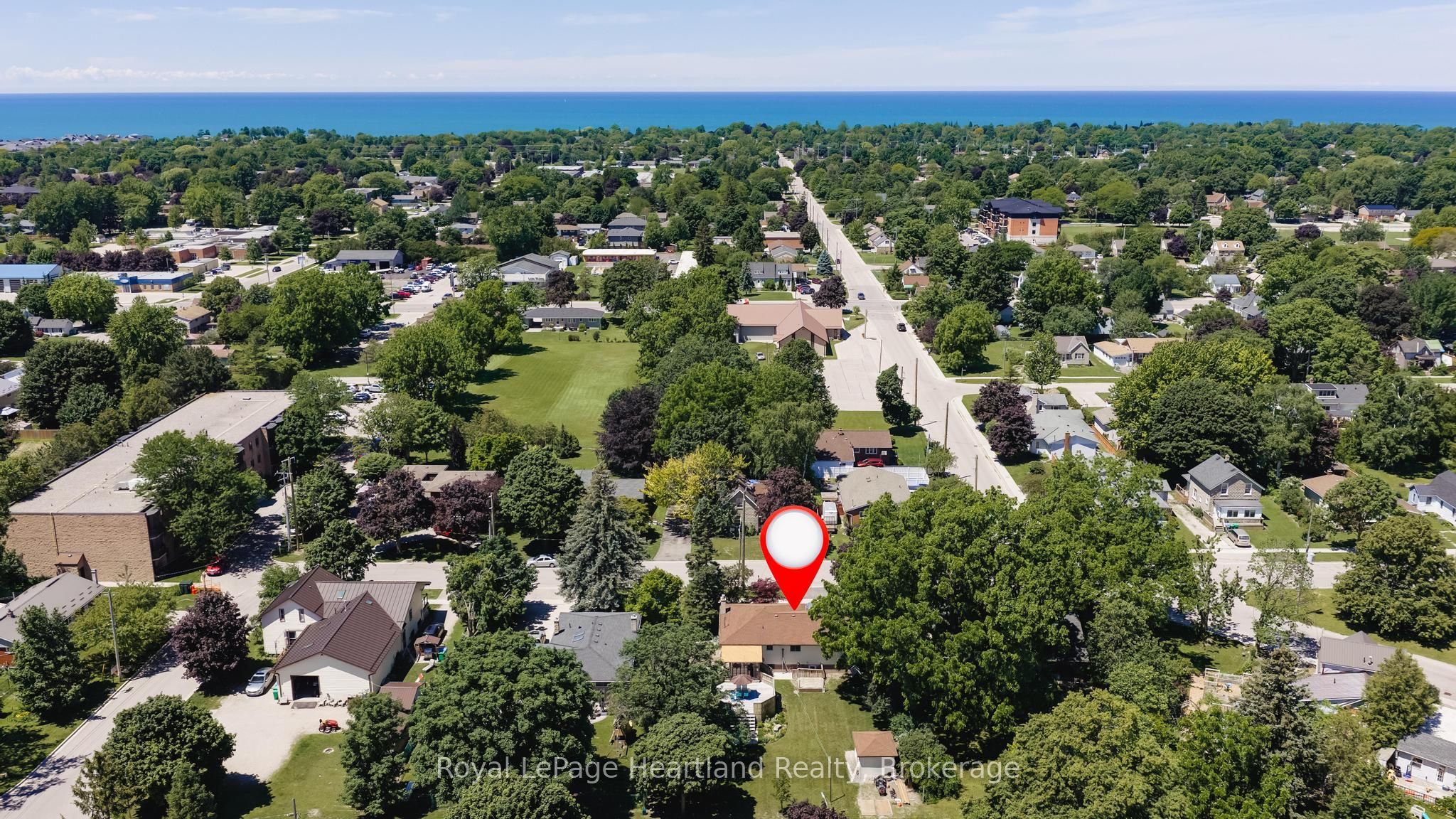 235 Hincks Street, Goderich, ON N7A 3C9 photo 4