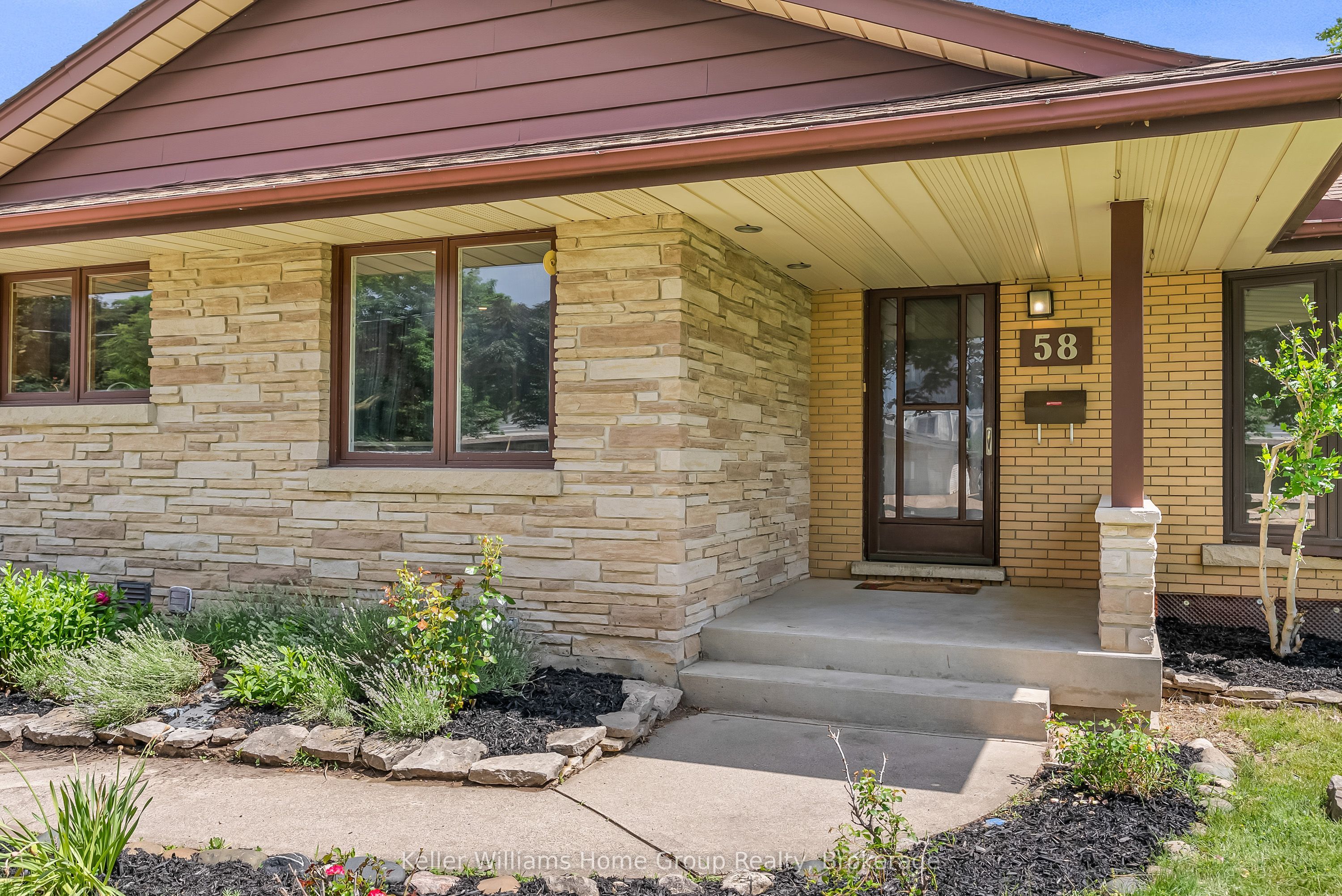 58 Reyburn Avenue, Kitchener, ON N2C 2B2 photo 5