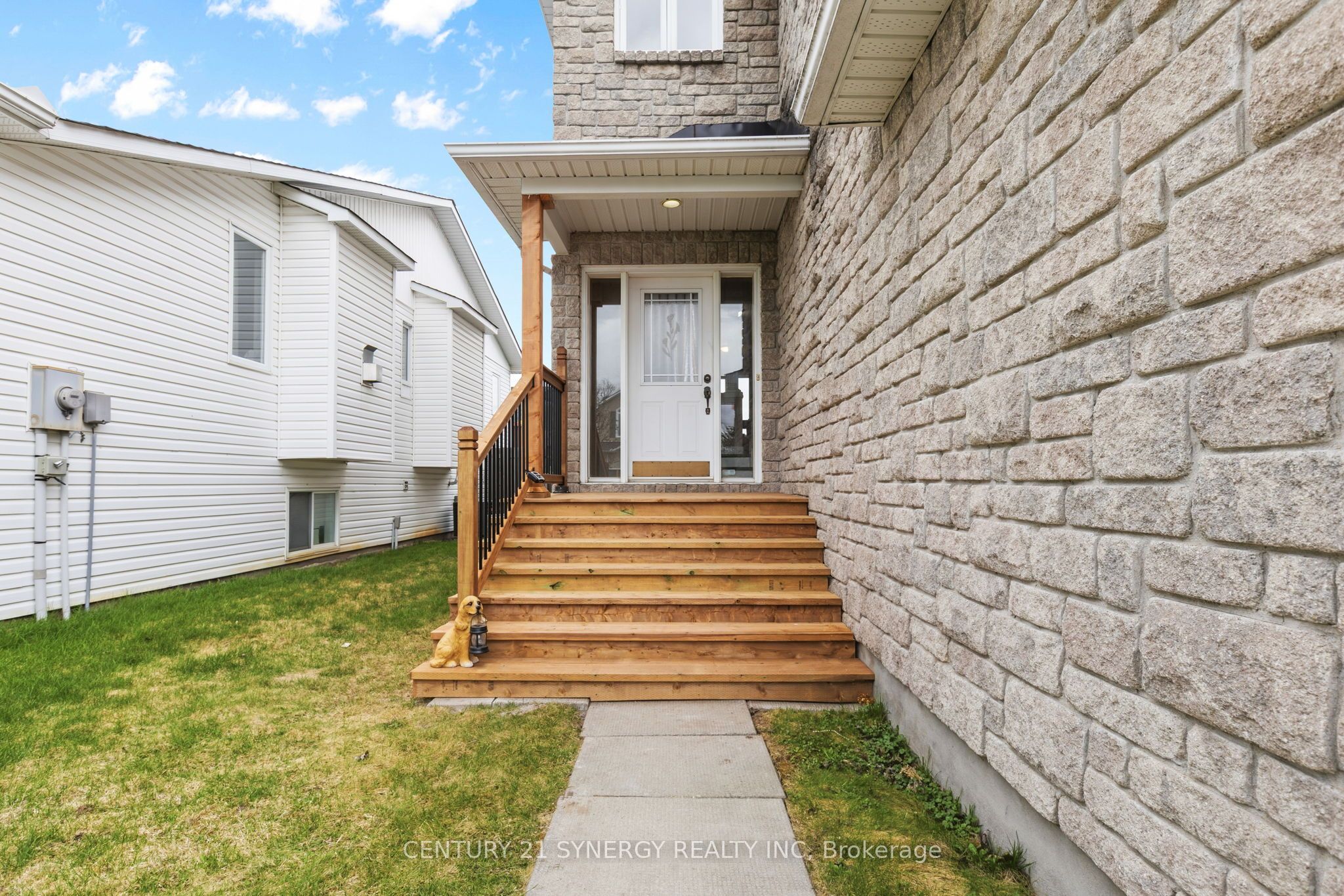 207 Stiver Street, Russell, ON K4R 1G9 photo 4