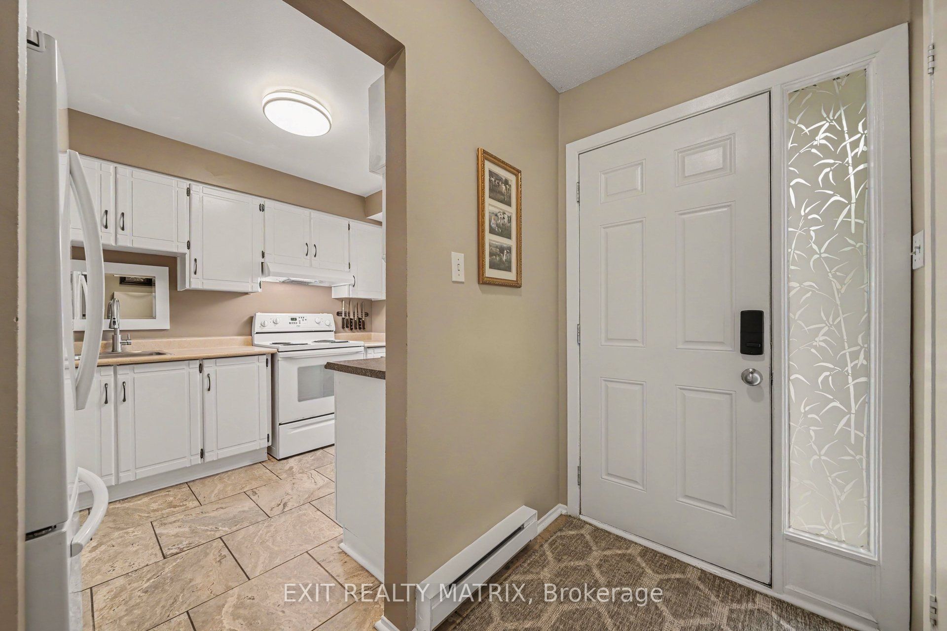 3194 Olympic Way 107, Blossom Park - Airport and Area, ON K1T 1Z1 photo 4