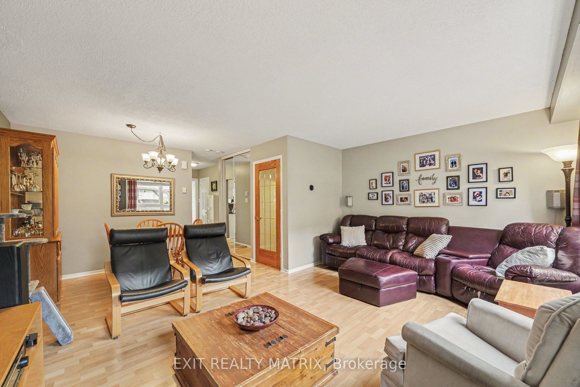 3194 Olympic Way 107, Blossom Park - Airport and Area, ON K1T 1Z1 photo 5