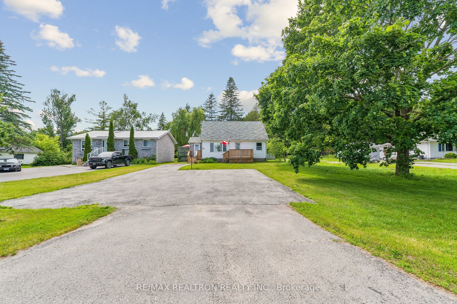 213 Angeline Street S, Kawartha Lakes, ON K9V 4R2 photo 4