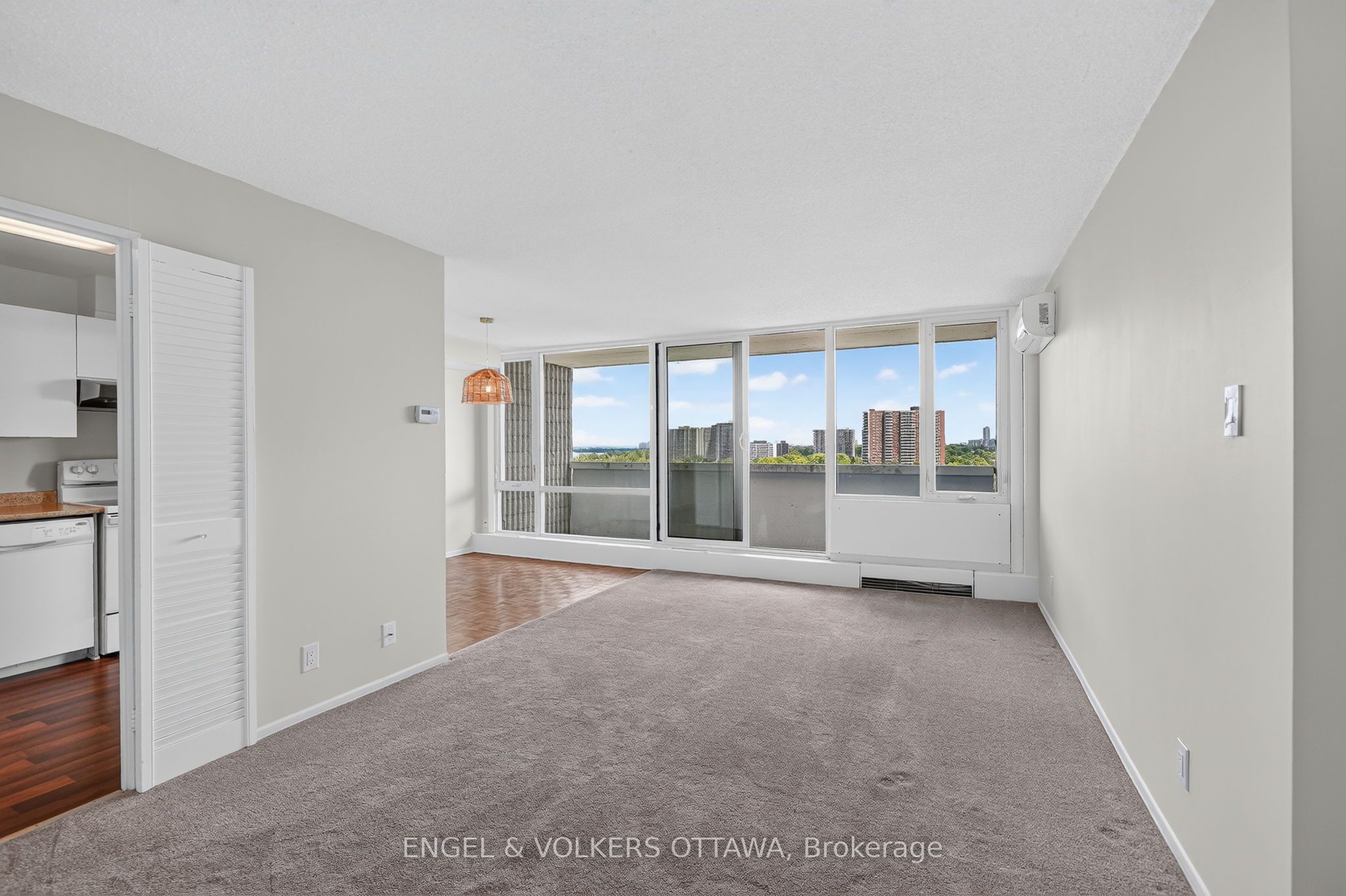 2625 Regina Street 1102, Britannia - Lincoln Heights and Area, ON K2B 5W8 photo 5