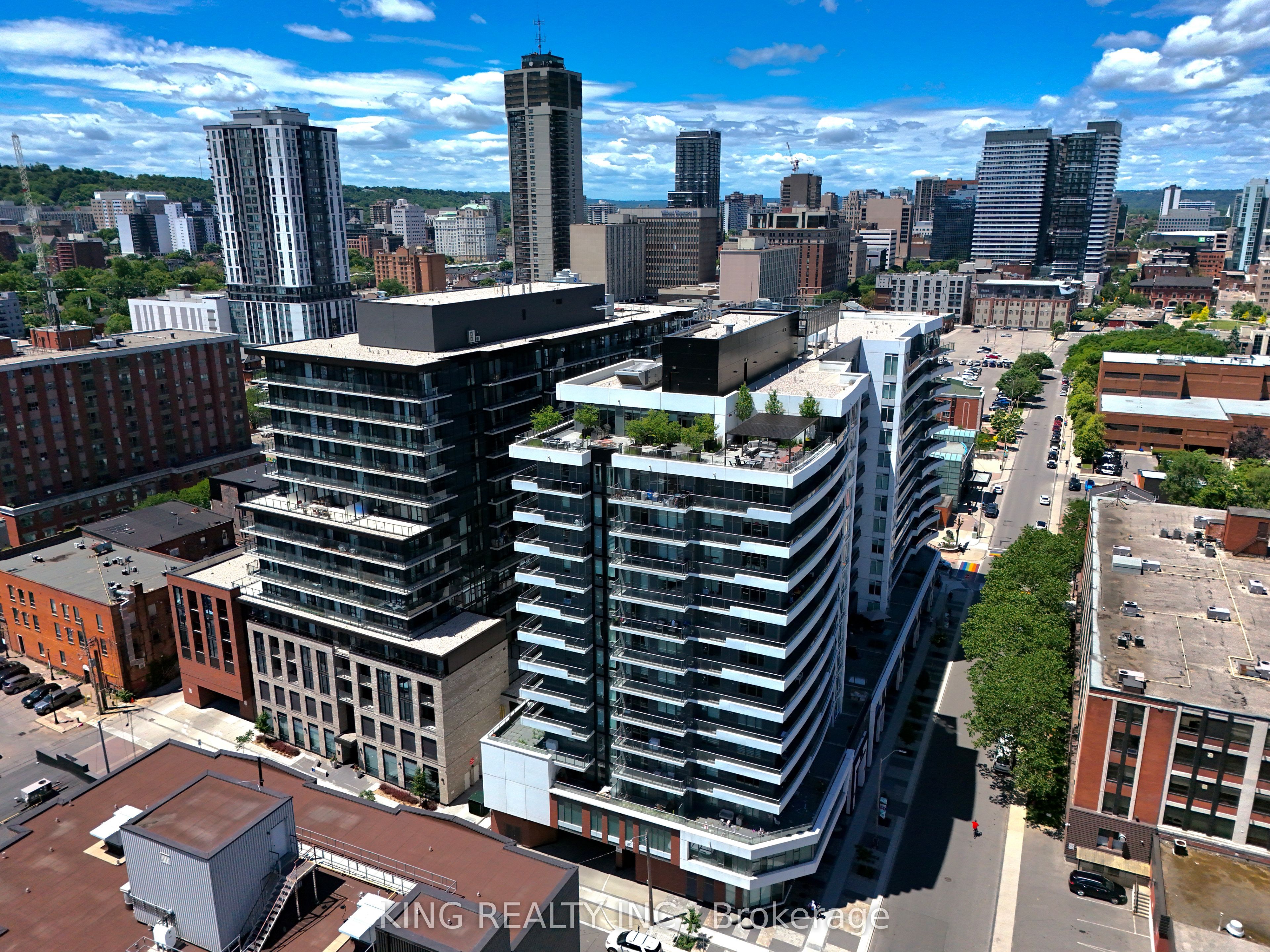 212 King William Street 608, Hamilton, ON L6R 0A7