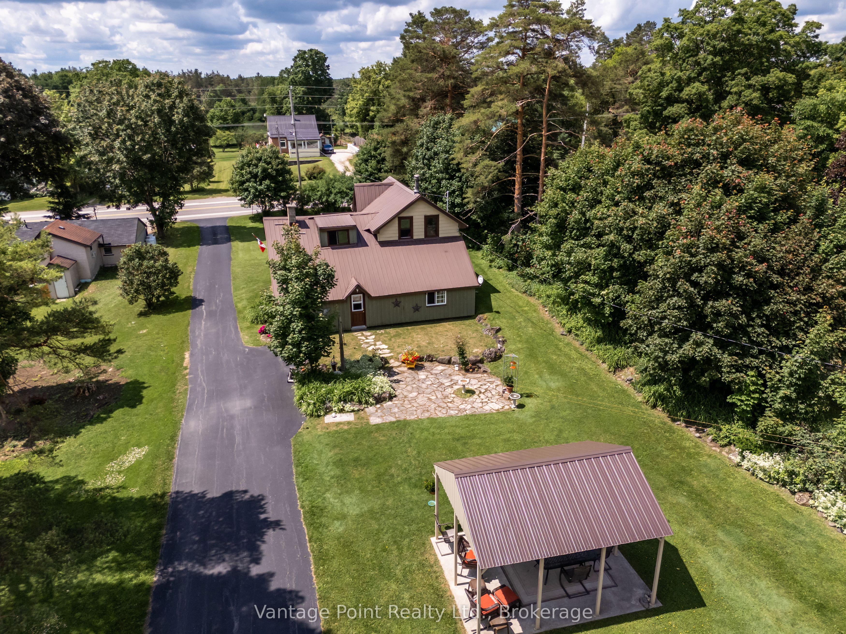 776227 10 Highway, Chatsworth, ON N0H 1C0 photo 3