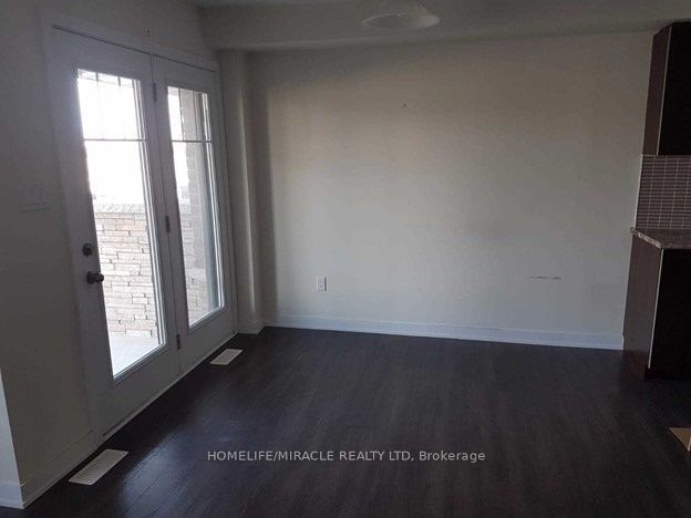 35 Sherway Street, Hamilton, ON L8J 0J4 photo 5