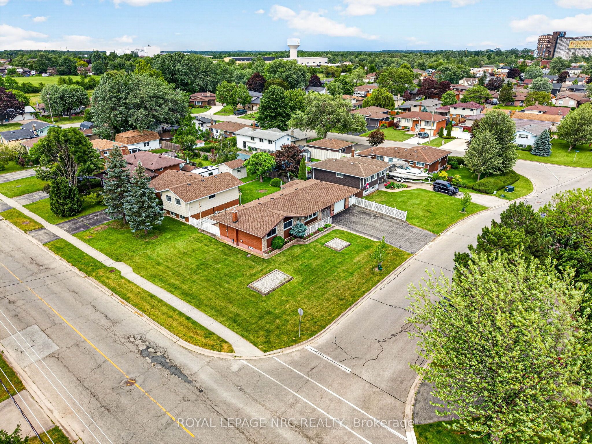 69 Royal Road, Port Colborne, ON L3K 4B1 photo 2