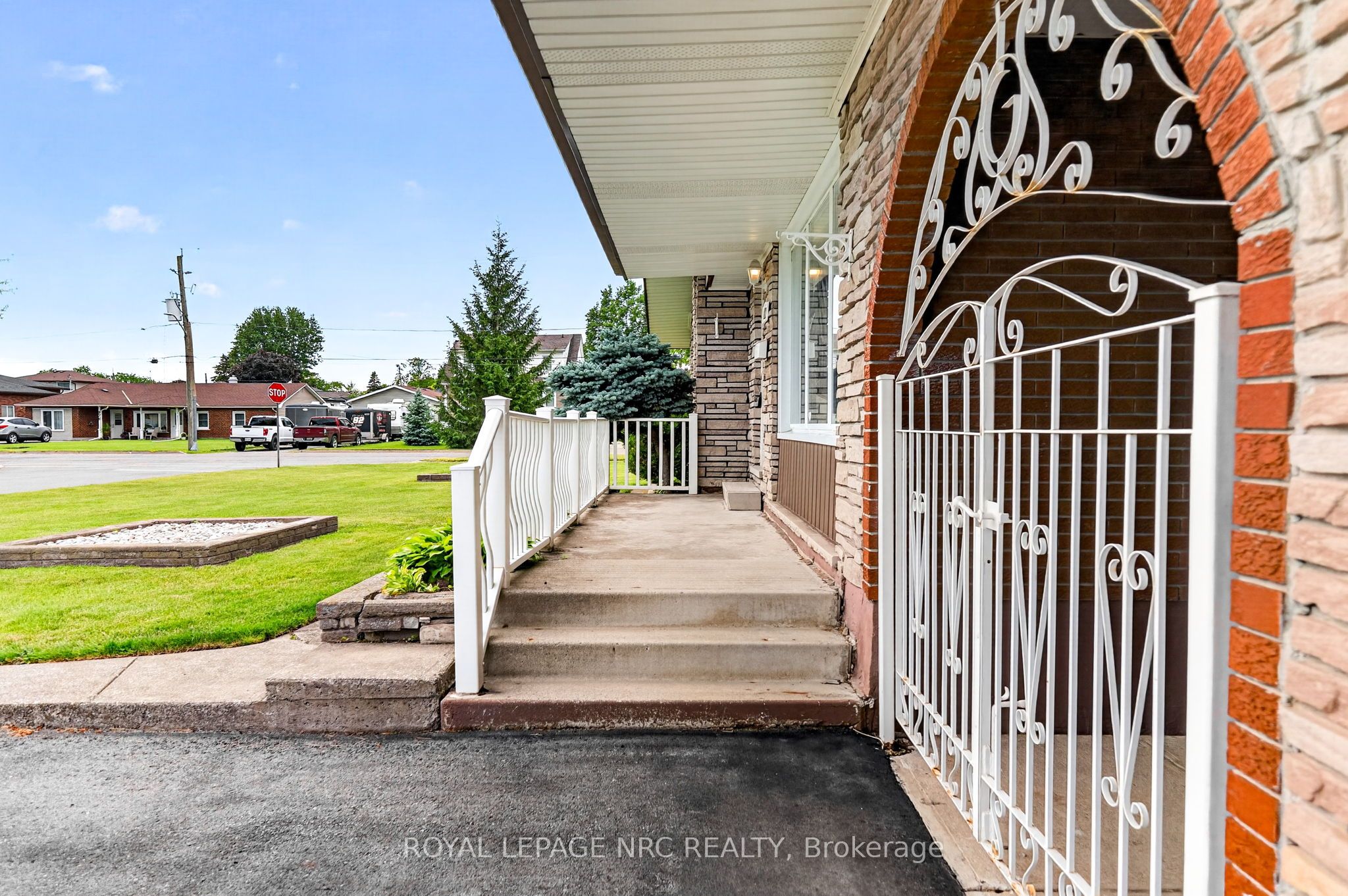 69 Royal Road, Port Colborne, ON L3K 4B1 photo 5
