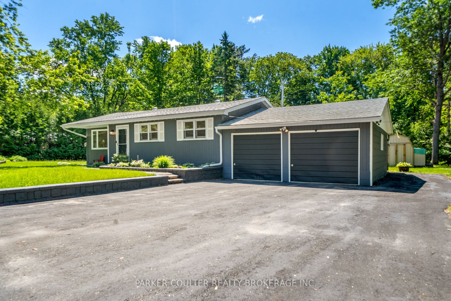 85 Evans Avenue W, Gravenhurst, ON P1P 1A6 photo 4