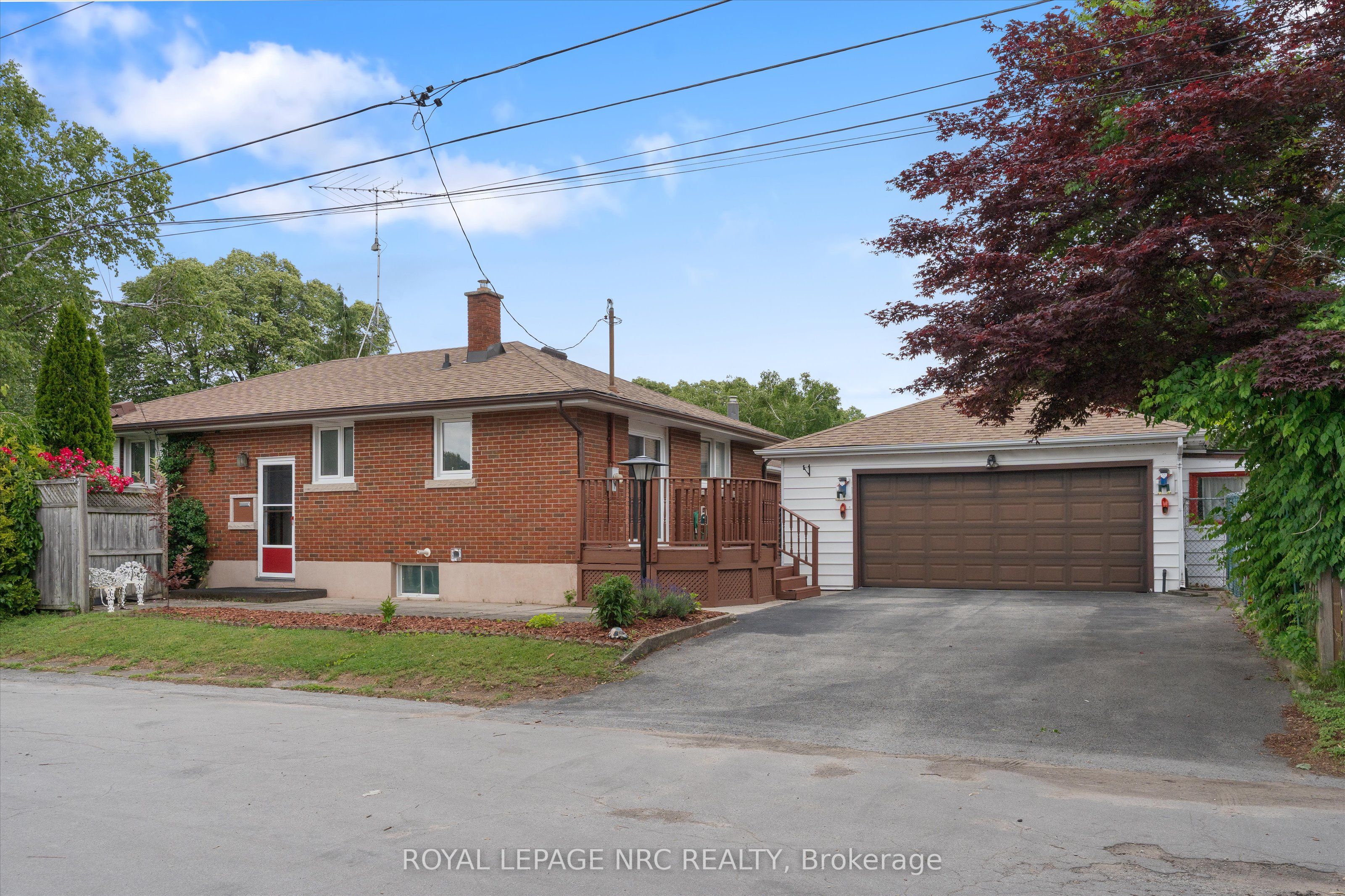 6502 Brock Street, Niagara Falls, ON L2J 1W3 photo 3