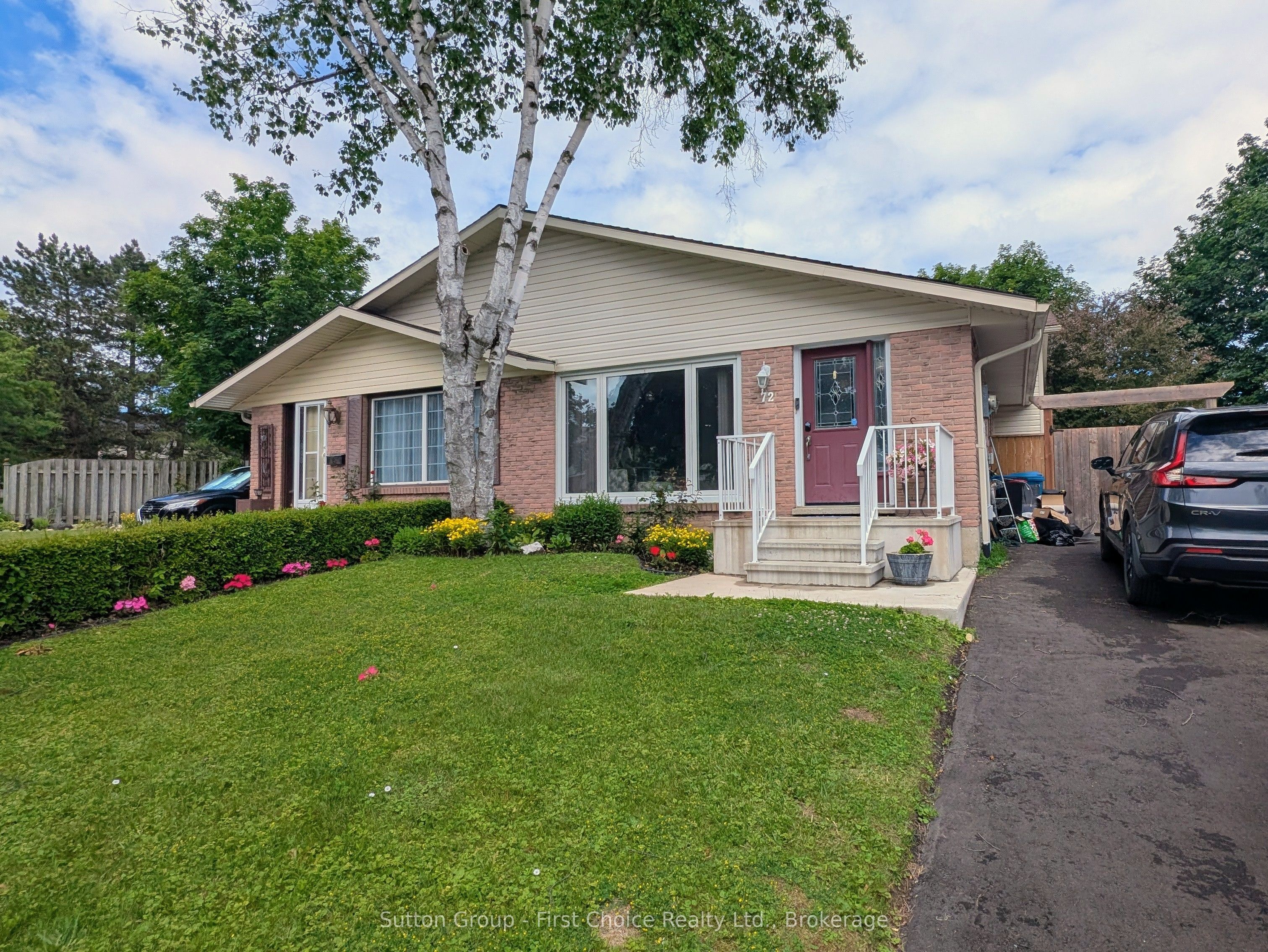 72 Avonwood Drive W, Stratford, ON N4Z 1B4