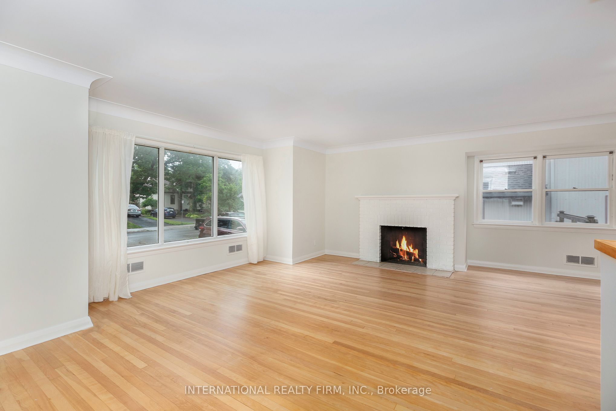 323 Lanark Avenue N, Westboro - Hampton Park, ON K1Z 6R6 photo 5