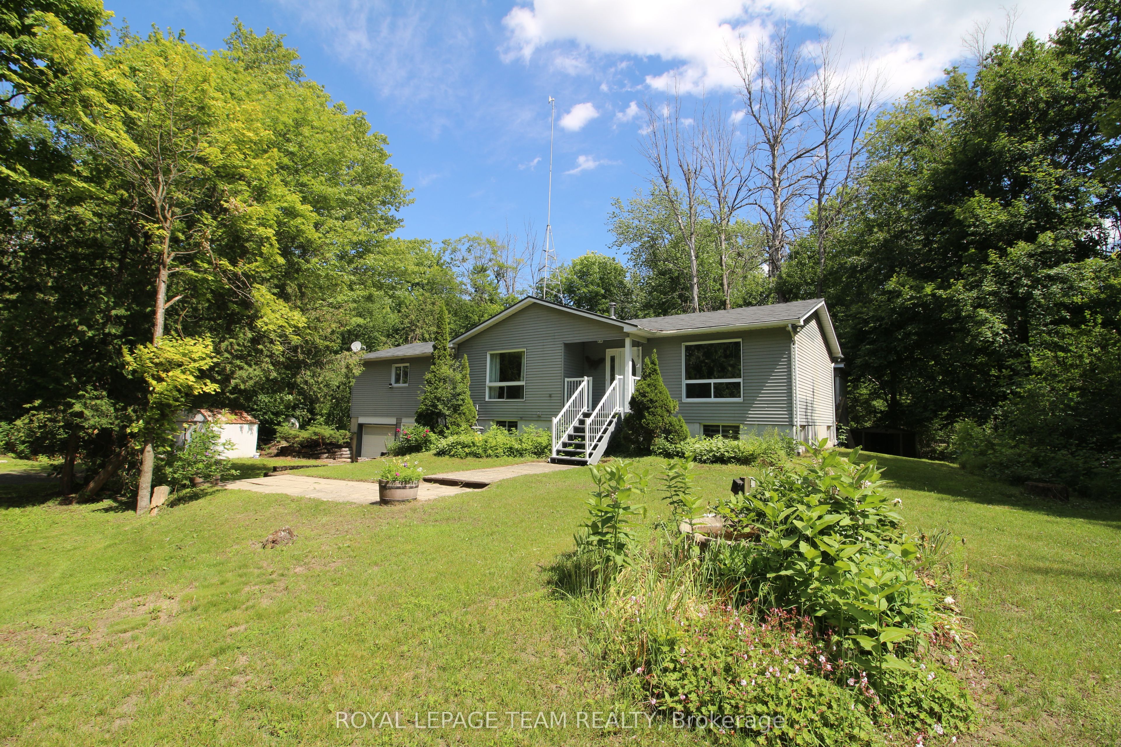 214 Arcand Road, North Grenville, ON K0G 1J0 photo 2