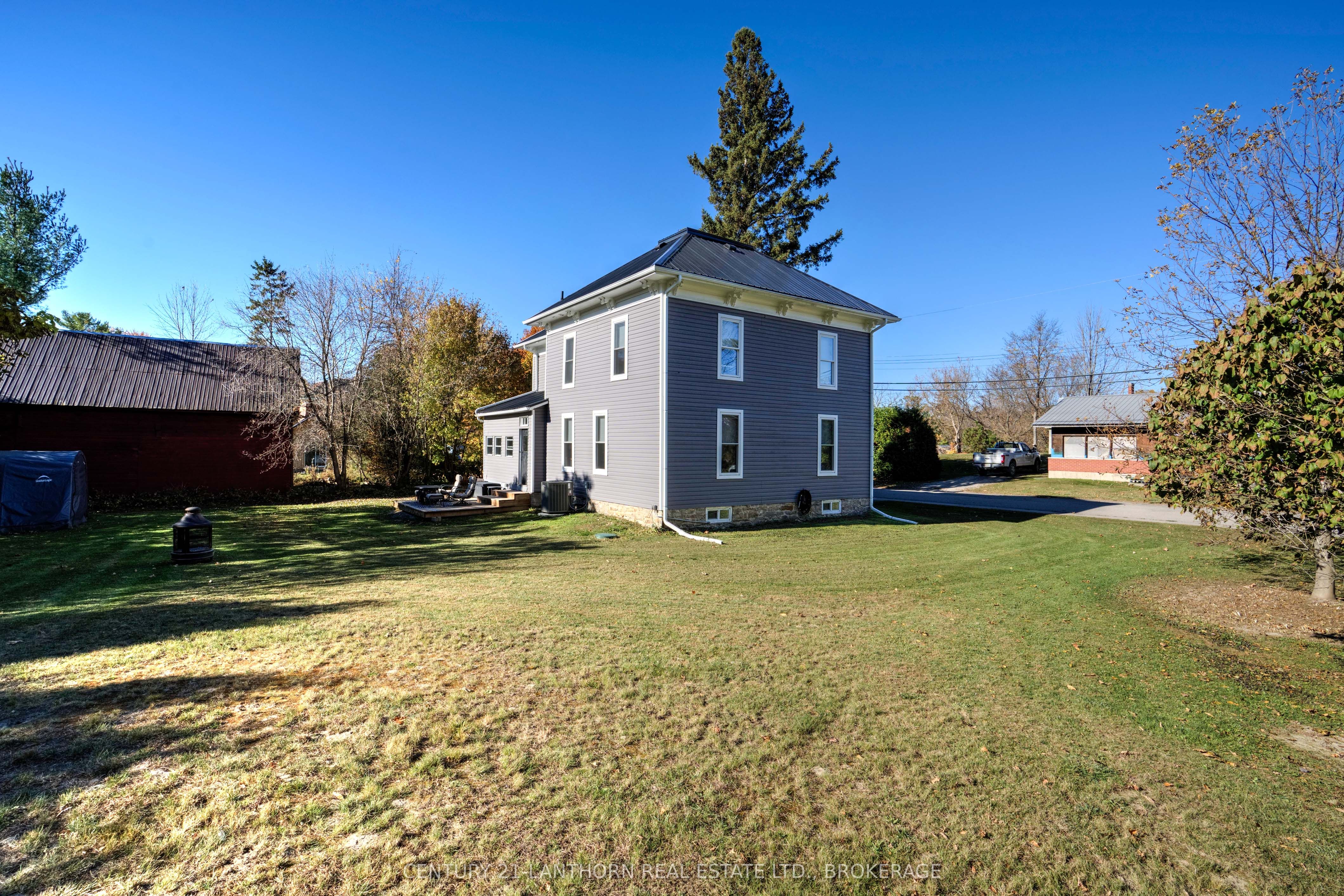 2 John Street, Rideau Lakes, ON K0E 1G0 photo 2