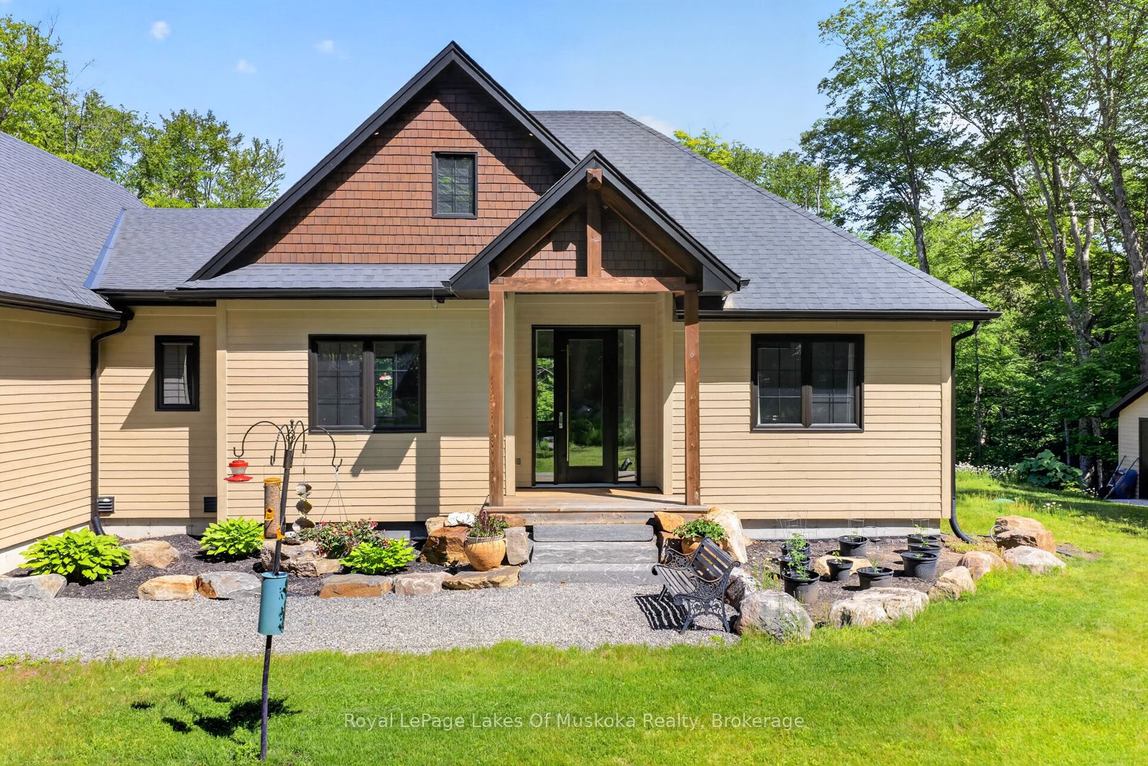 1129 North Portage Road, Lake of Bays, ON P1H 2J6 photo 4