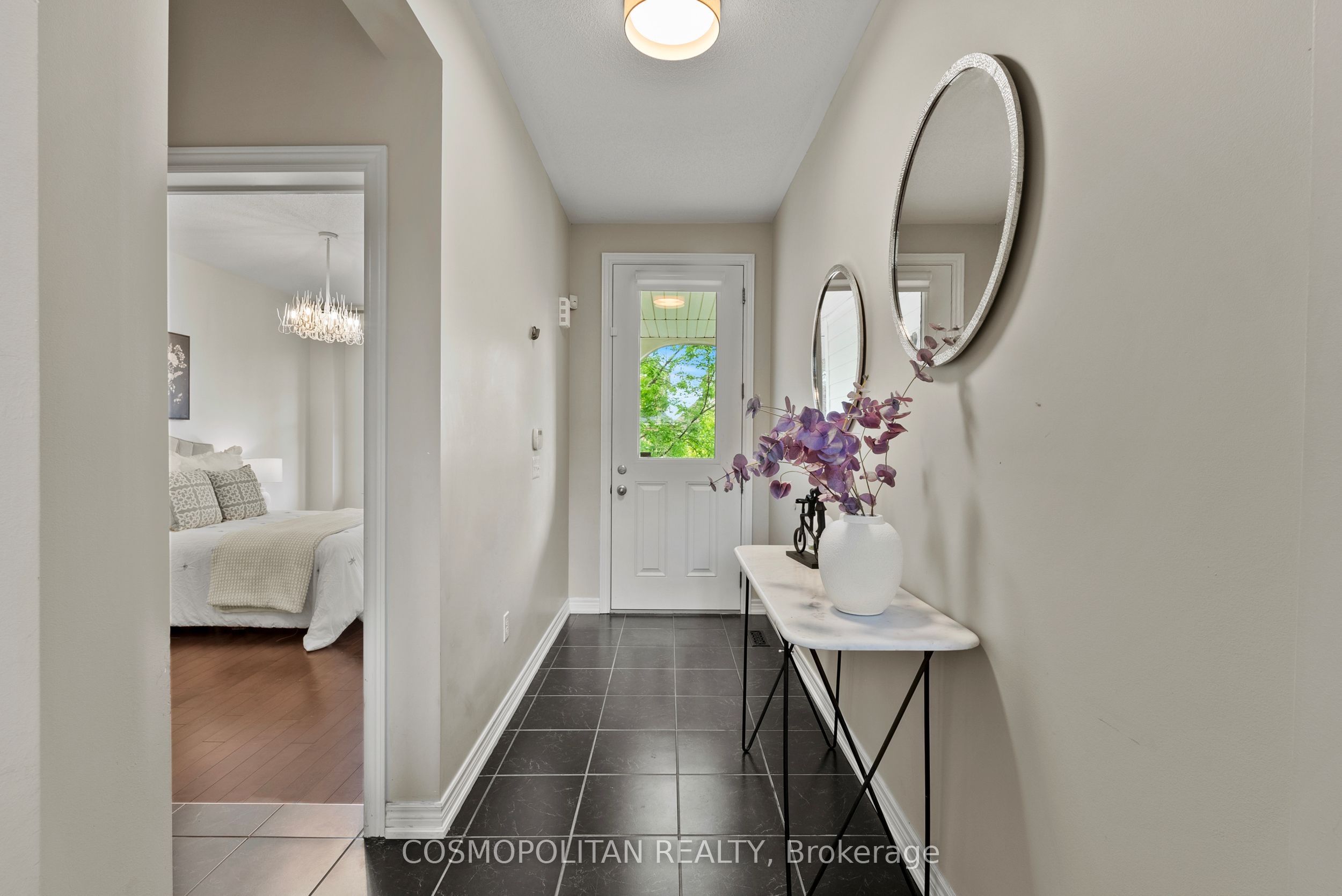 4359 Chemonda Street, Niagara Falls, ON L2G 0E9 photo 4