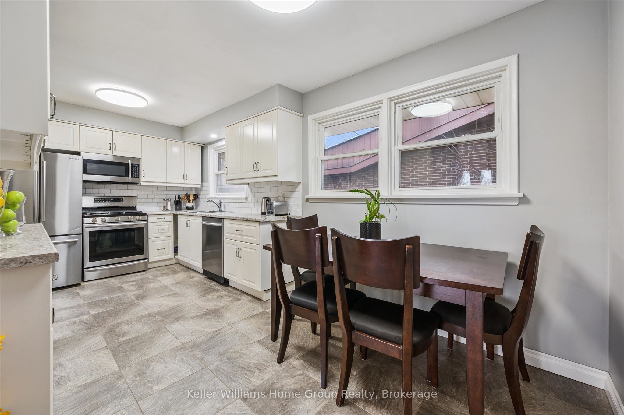 44 Meyer Drive, Guelph, ON N1E 4H2 photo 5