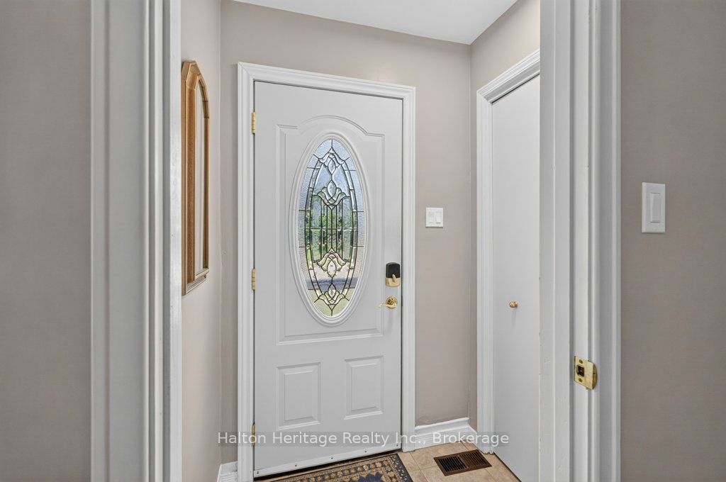 476 East 37th Street, Hamilton, ON L8V 4B9 photo 5