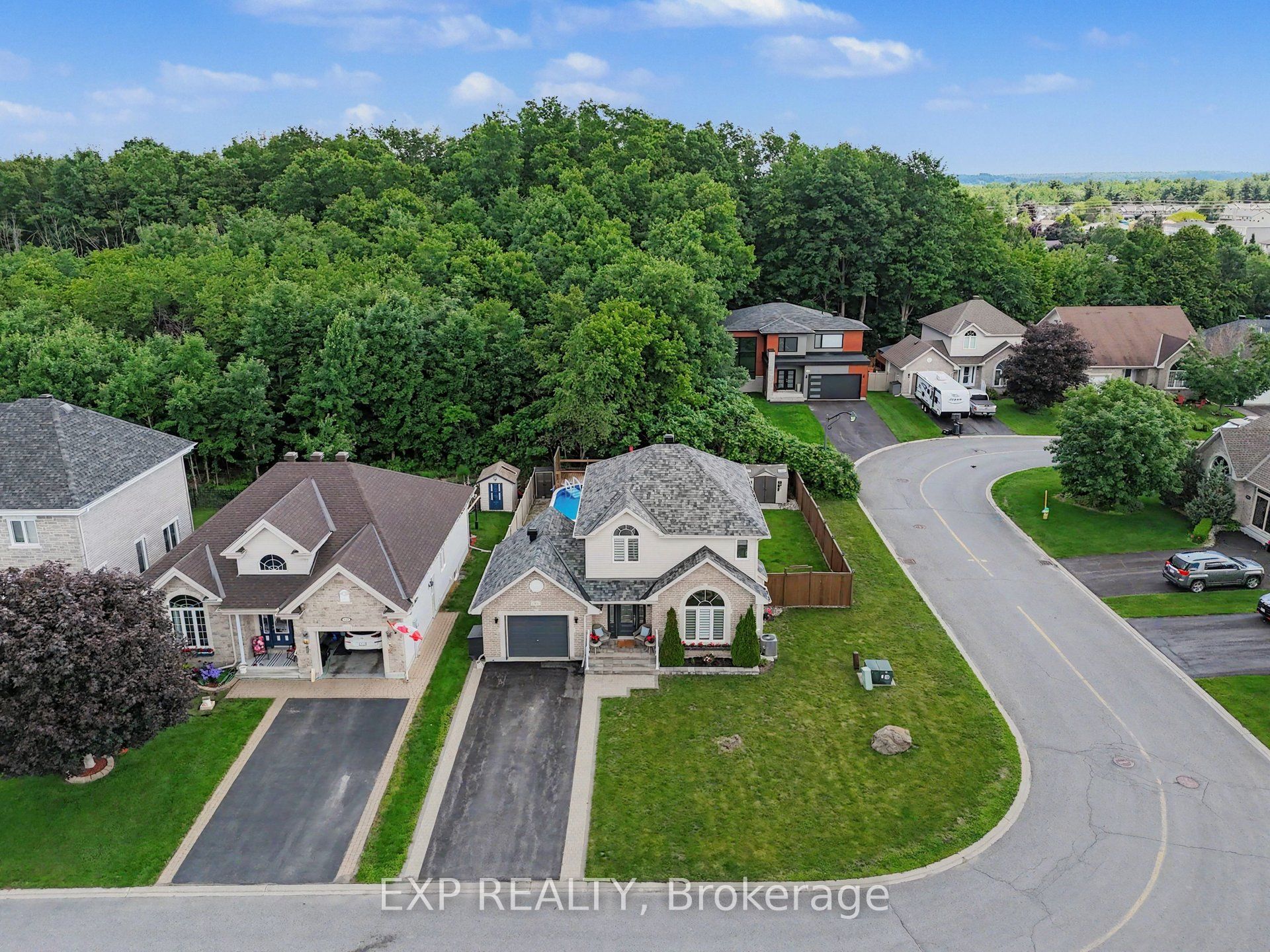 212 Jasper Crescent, Clarence-Rockland, ON K4K 0A3 photo 2