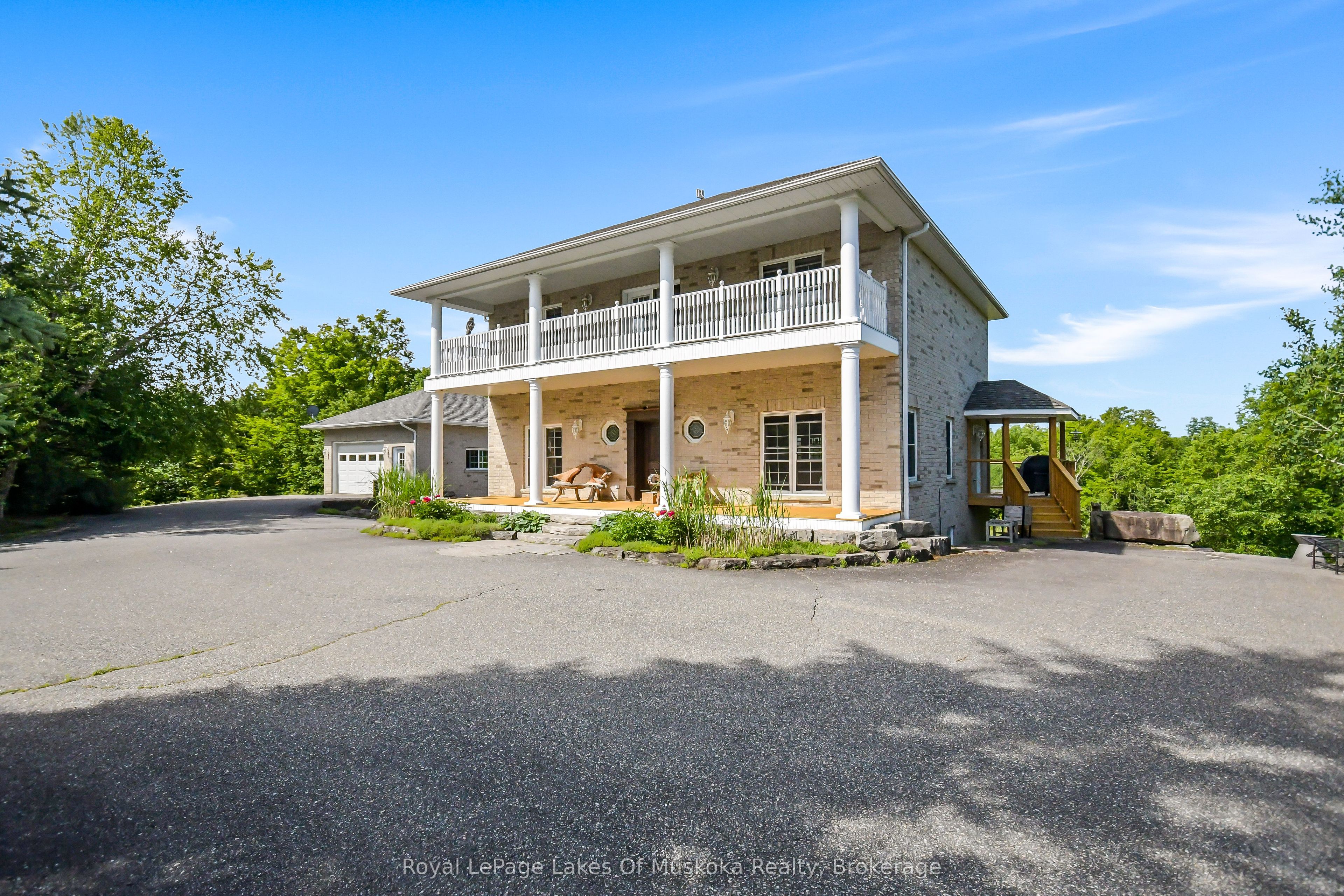 1039 Ziska Road, Bracebridge, ON P1L 1W8 photo 2