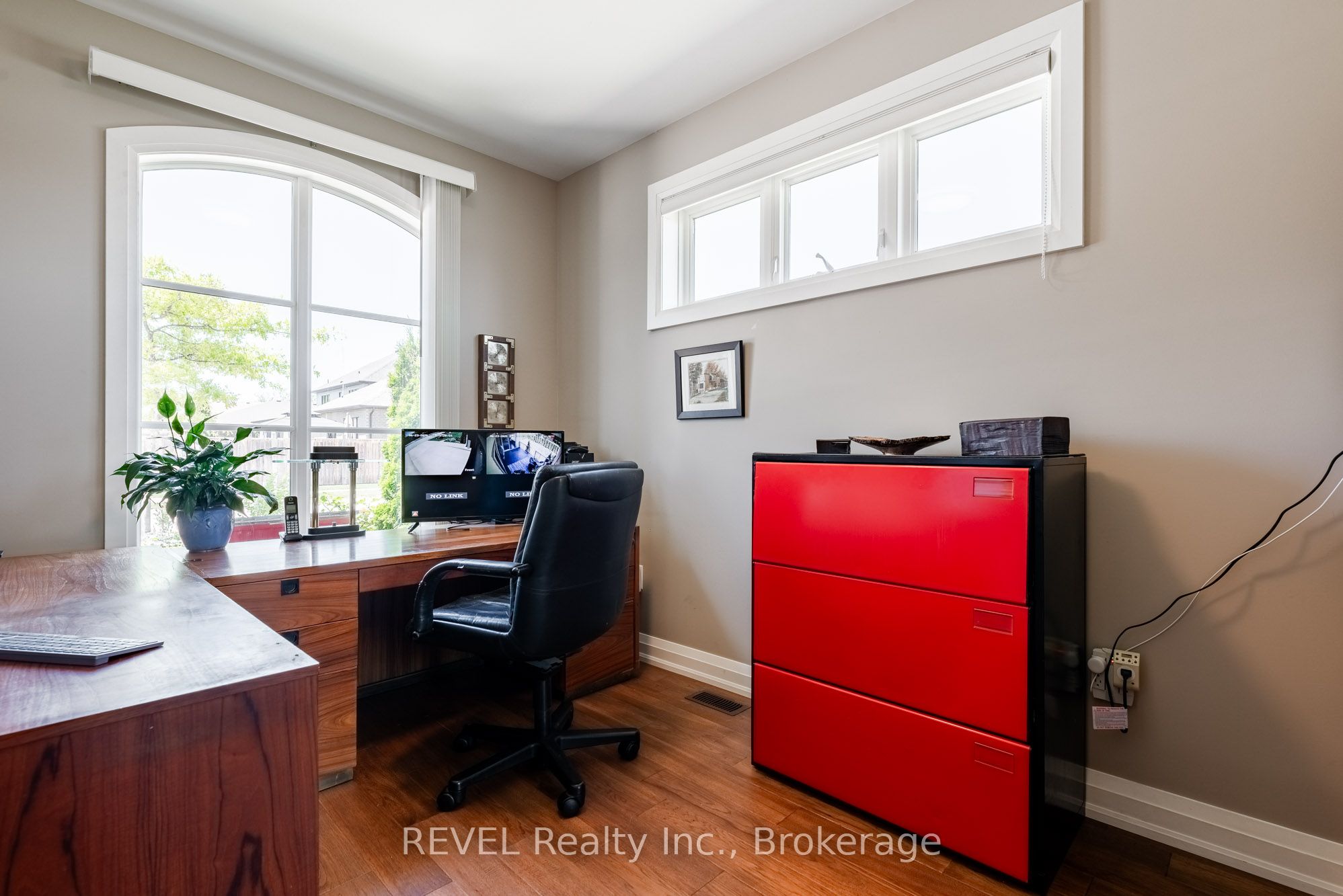 19 Francesco Crescent, St. Catharines, ON L2S 4C7 photo 5