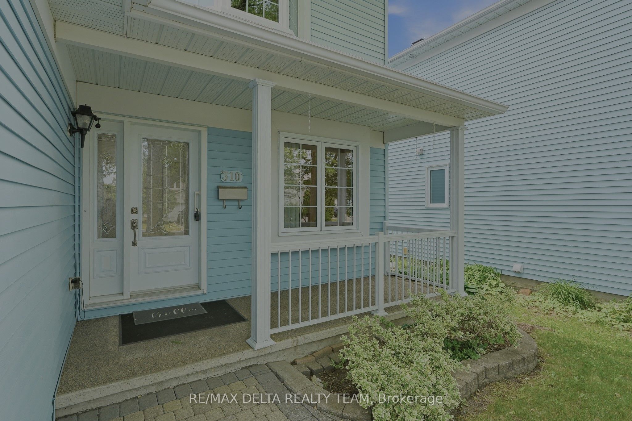 310 Mceachern Crescent, Orleans - Cumberland and Area, ON K1E 3K2 photo 2