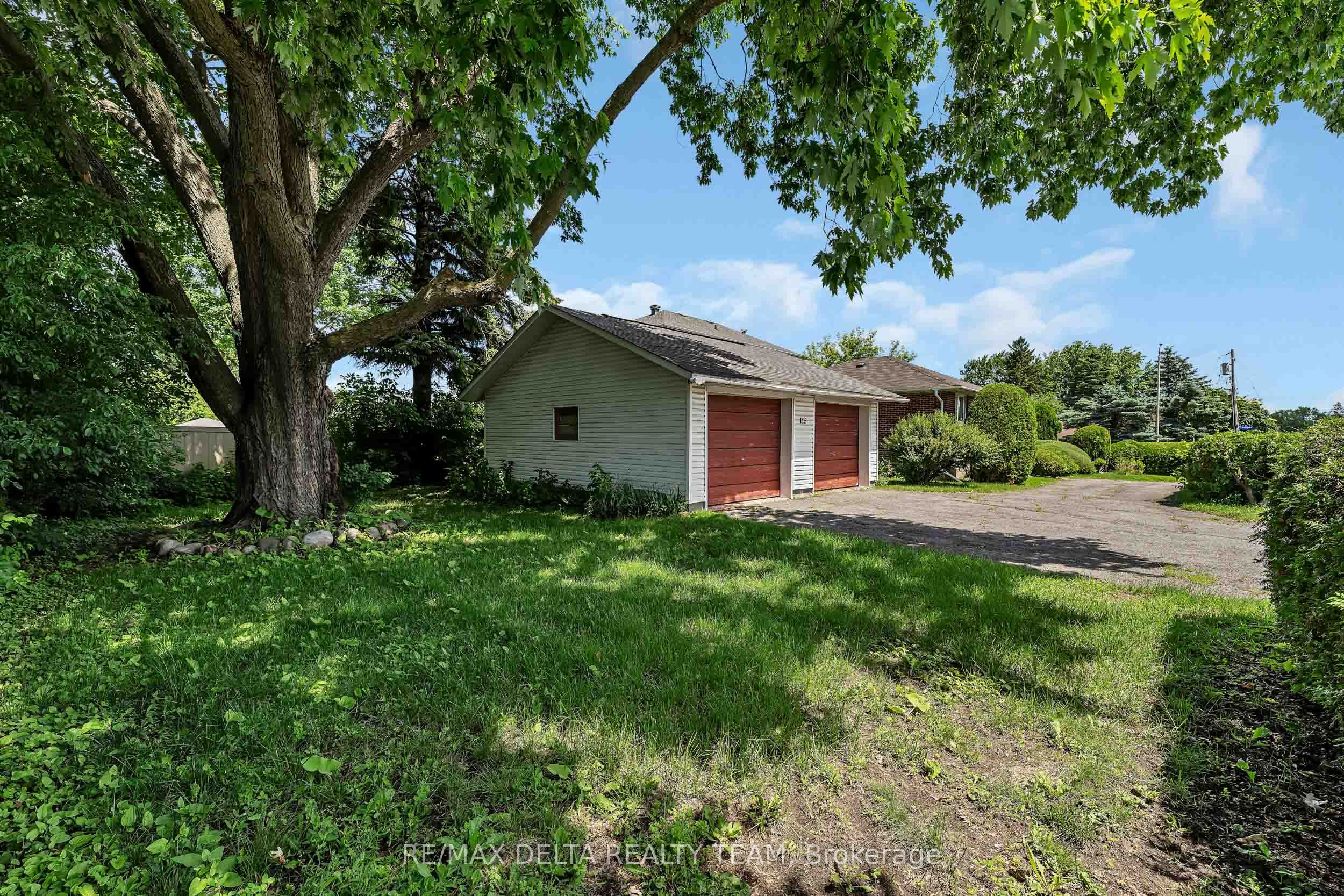 115 Meadowlands Drive W, Meadowlands - Crestview and Area, ON K2G 2S2 photo 4