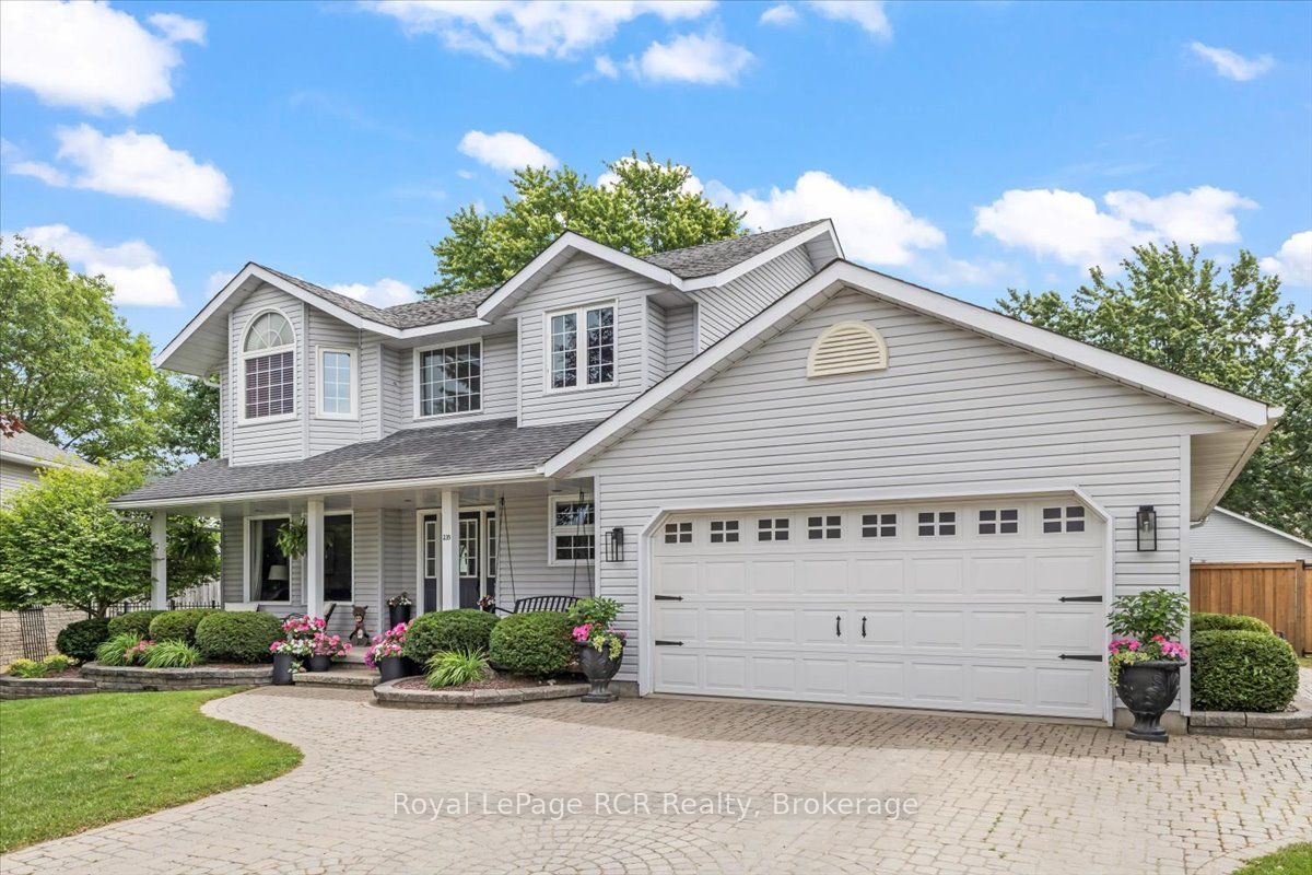 235 4th Street Crescent, Hanover, ON N4N 3S2