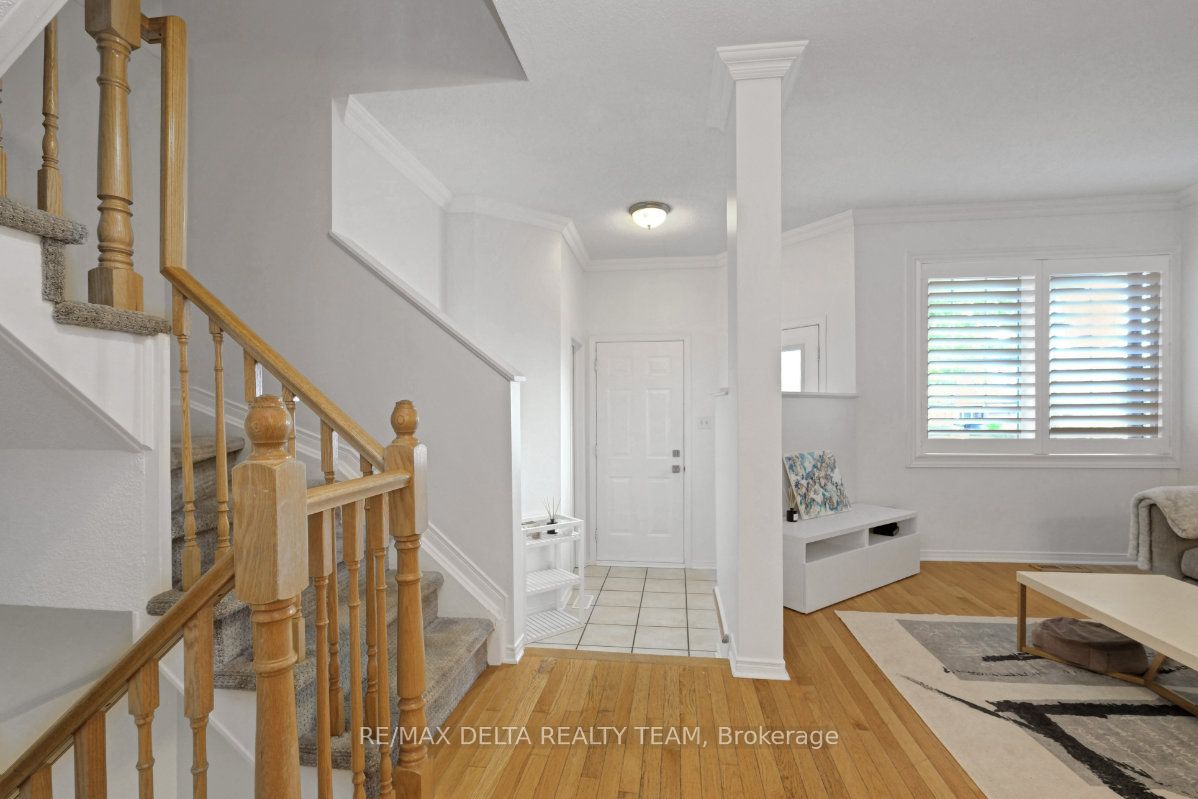 1131 Falconcrest Court, Orleans - Cumberland and Area, ON K4A 3Z4 photo 5